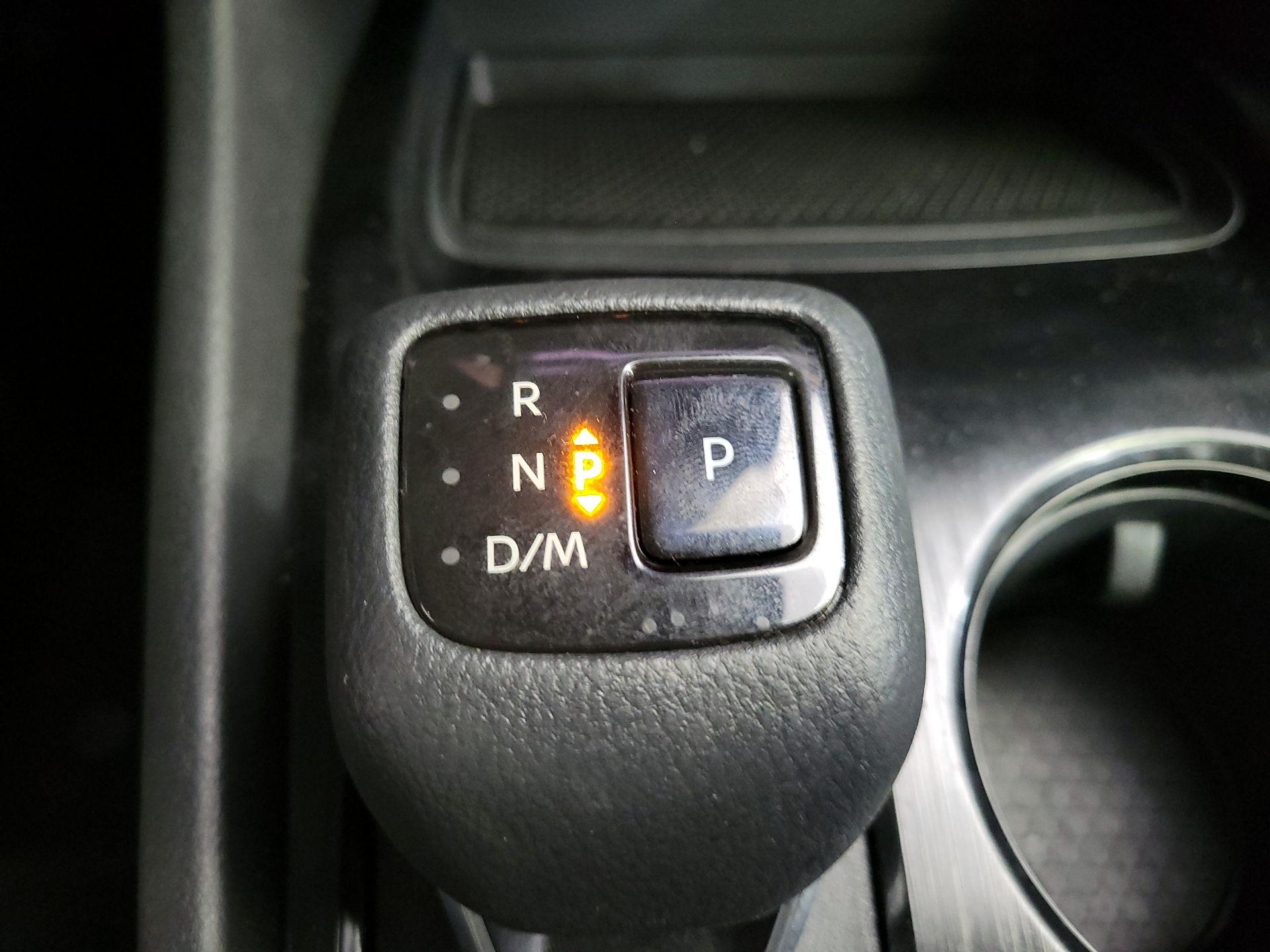 Thumbnail: 2021 Nissan Rogue - 17