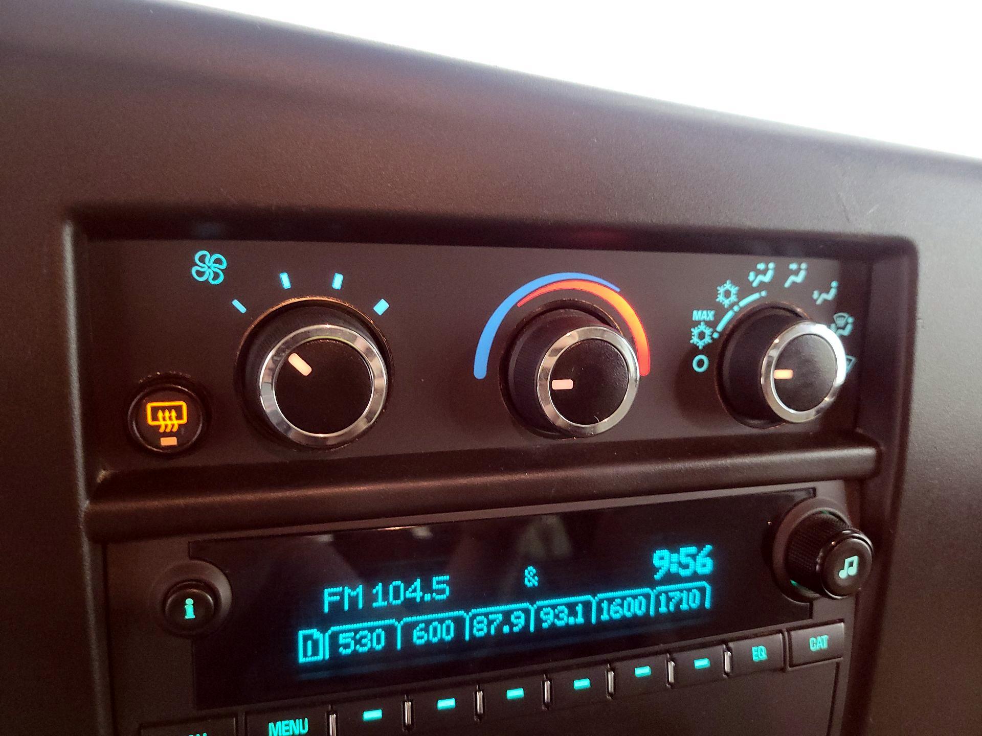 Thumbnail: 2019 Chevrolet Express - 16