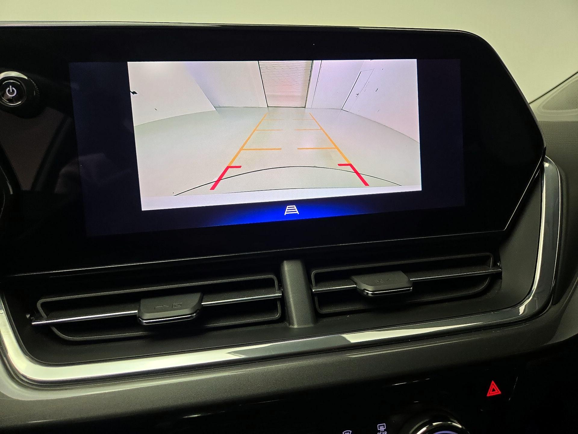 Thumbnail: 2025 Chevrolet Trax - 14