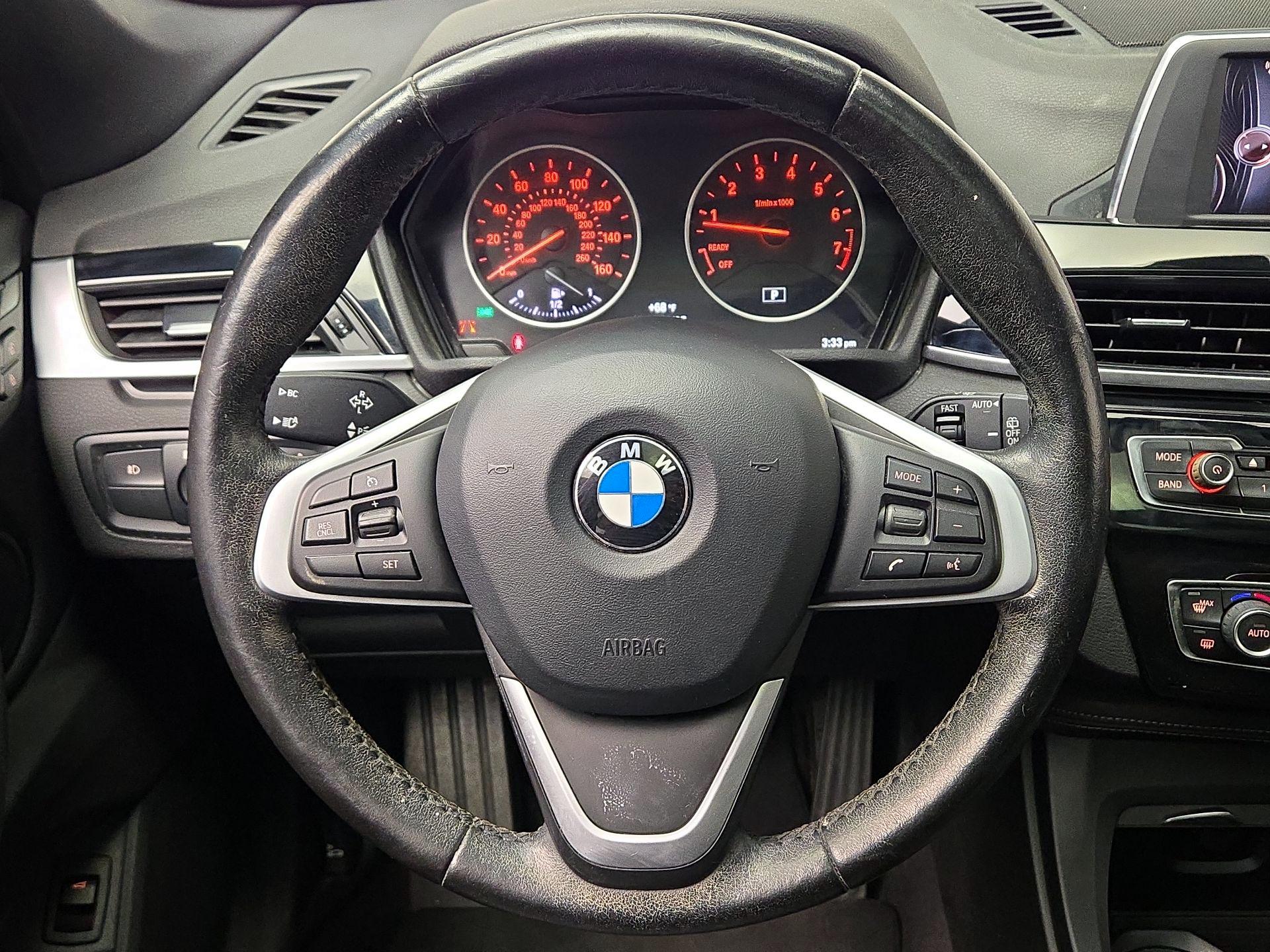 Thumbnail: 2017 BMW X1 - 10