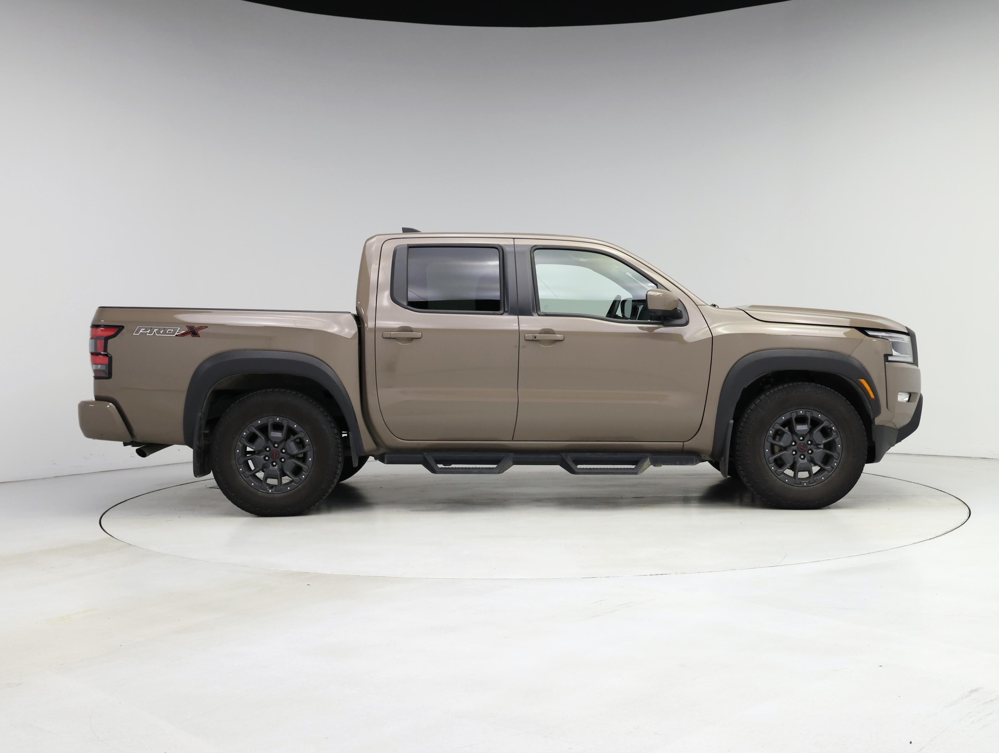 Thumbnail: 2024 Nissan Frontier - 7