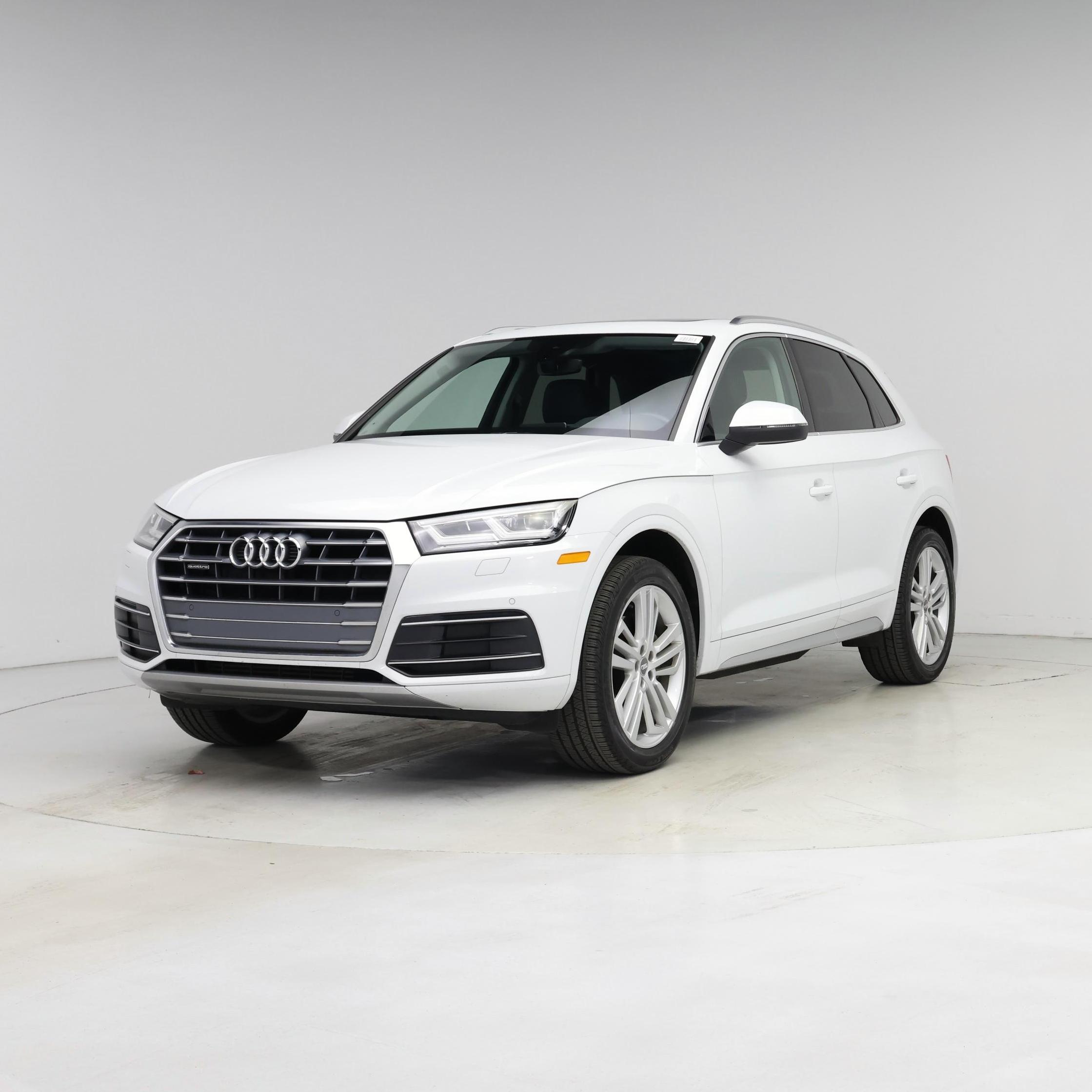 Thumbnail: 2019 Audi Q5 - 4
