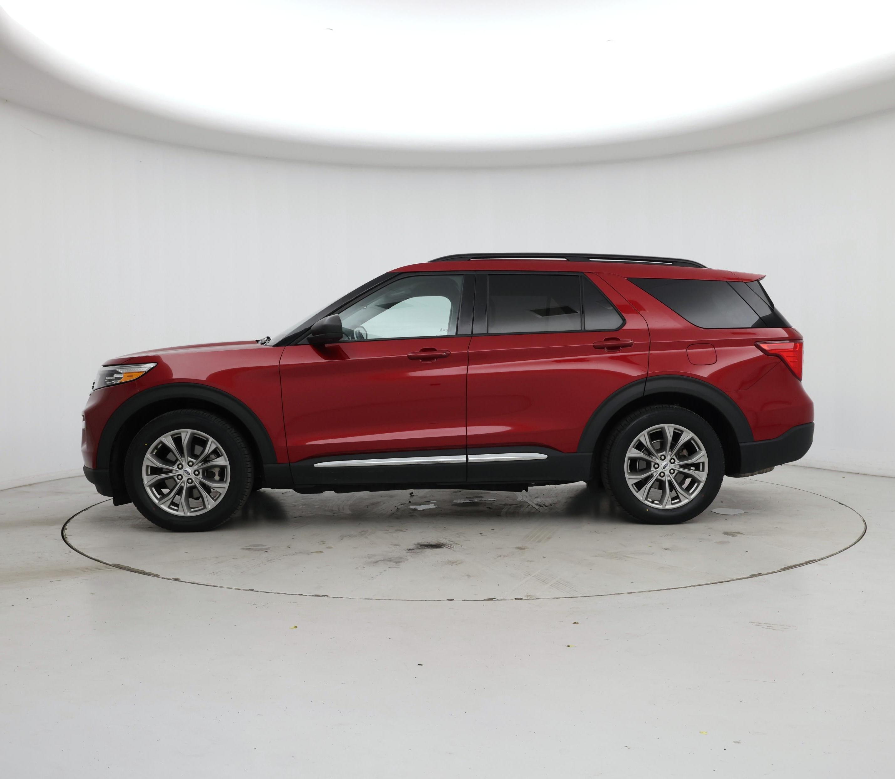 Thumbnail: 2021 Ford Explorer - 3
