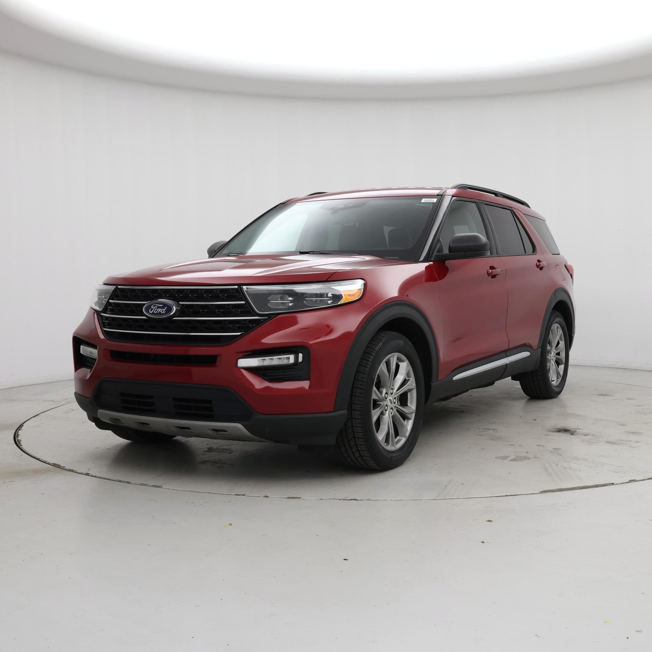 Thumbnail: 2021 Ford Explorer - 4