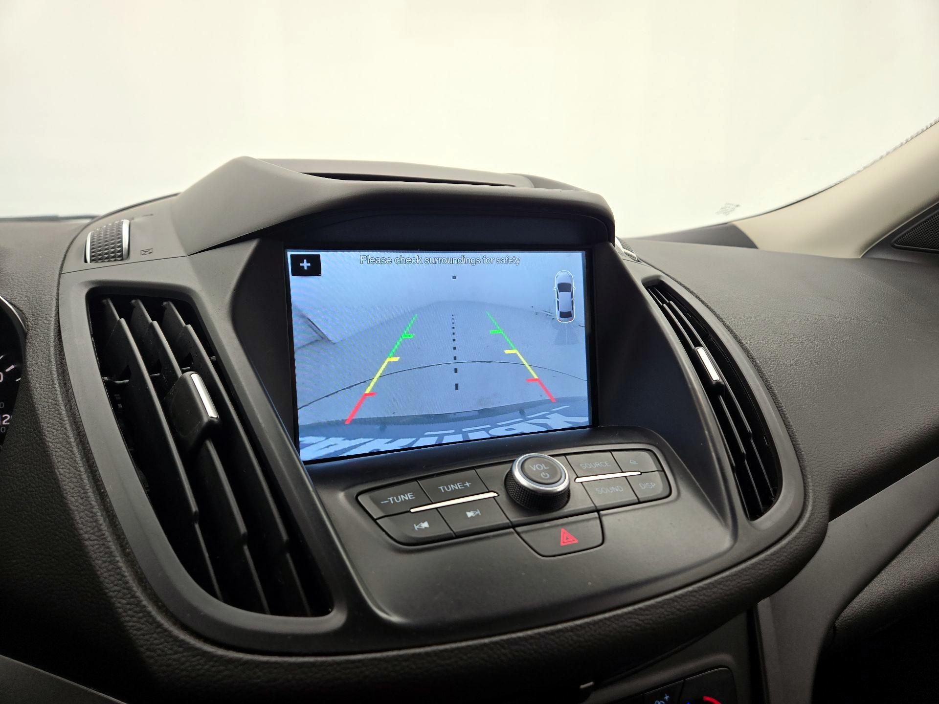 Thumbnail: 2017 Ford Escape - 14