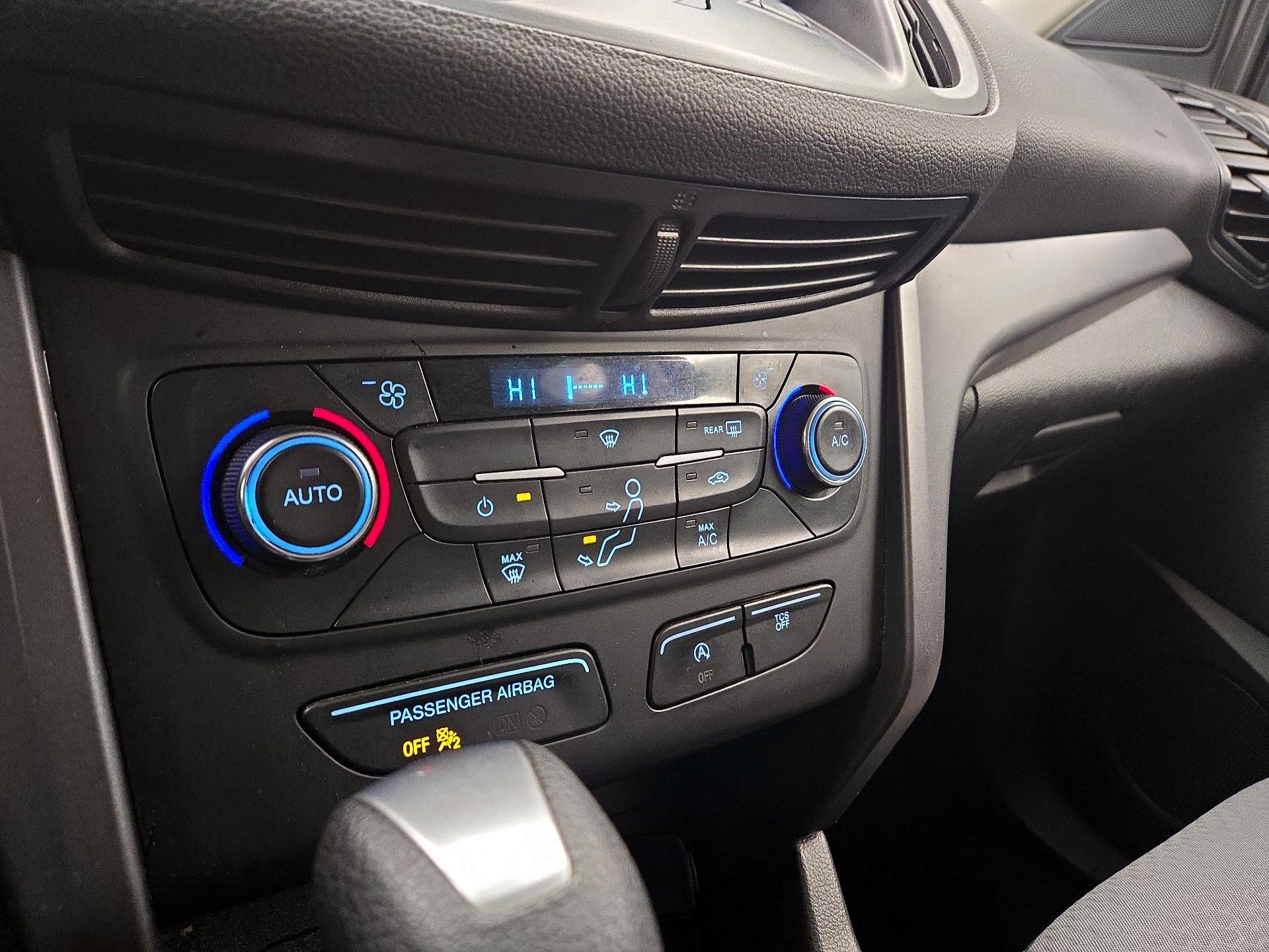 Thumbnail: 2017 Ford Escape - 16