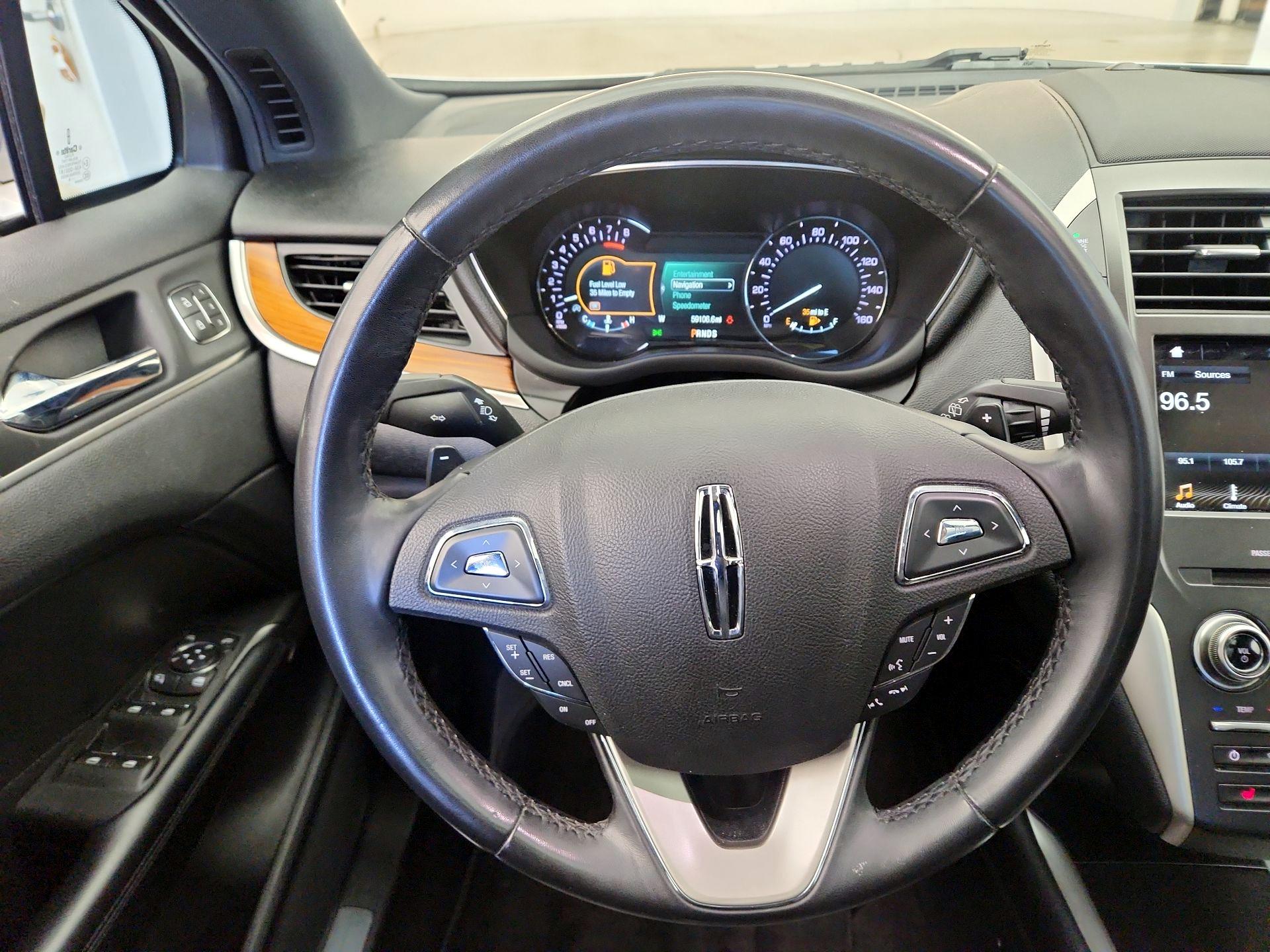 Thumbnail: 2019 Lincoln MKC - 10