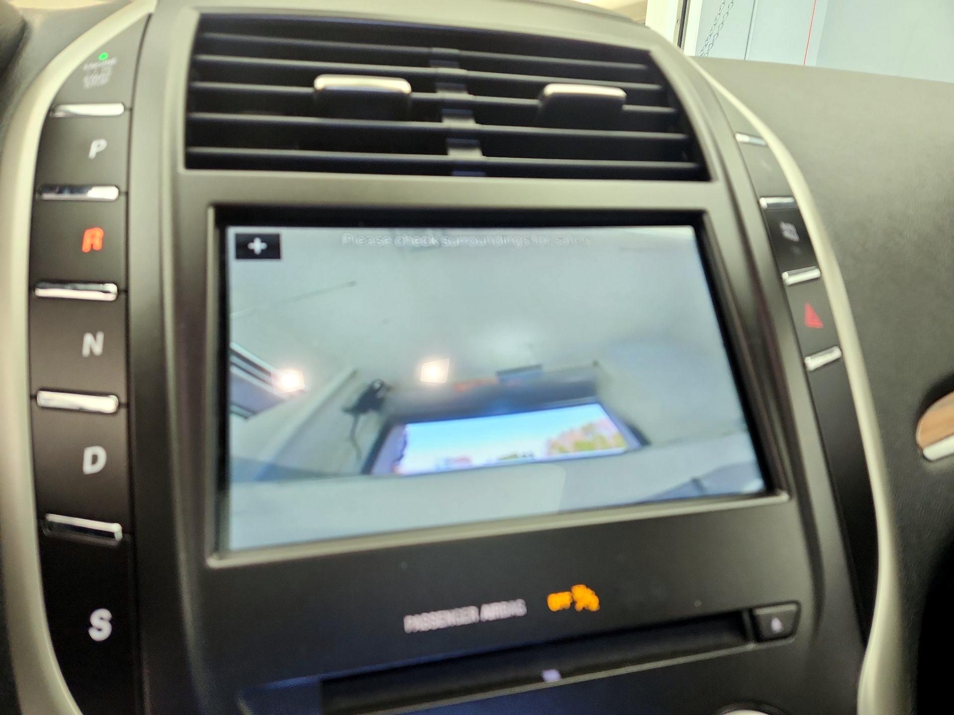 Thumbnail: 2019 Lincoln MKC - 15