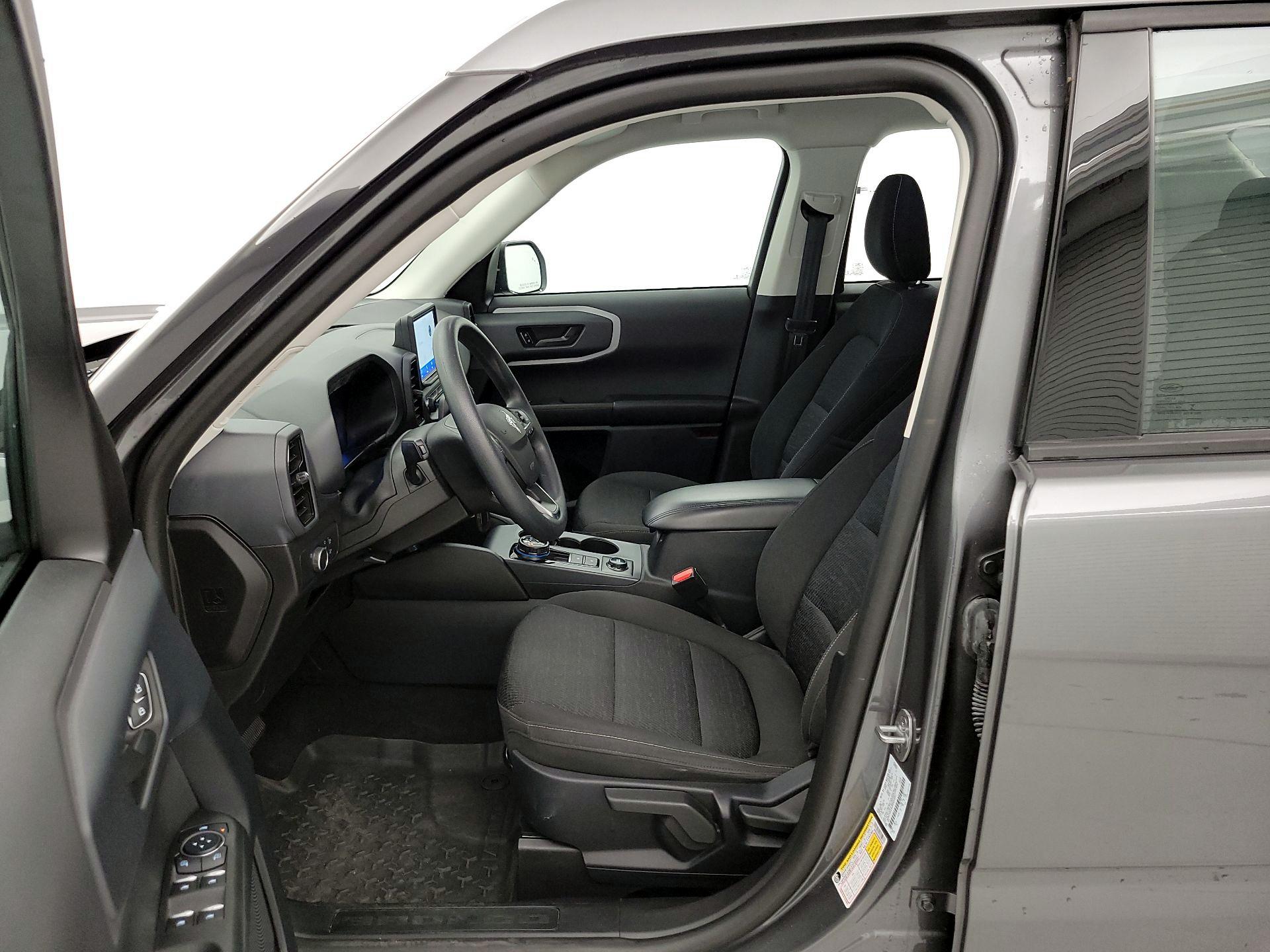 Thumbnail: 2021 Ford Bronco Sport - 11