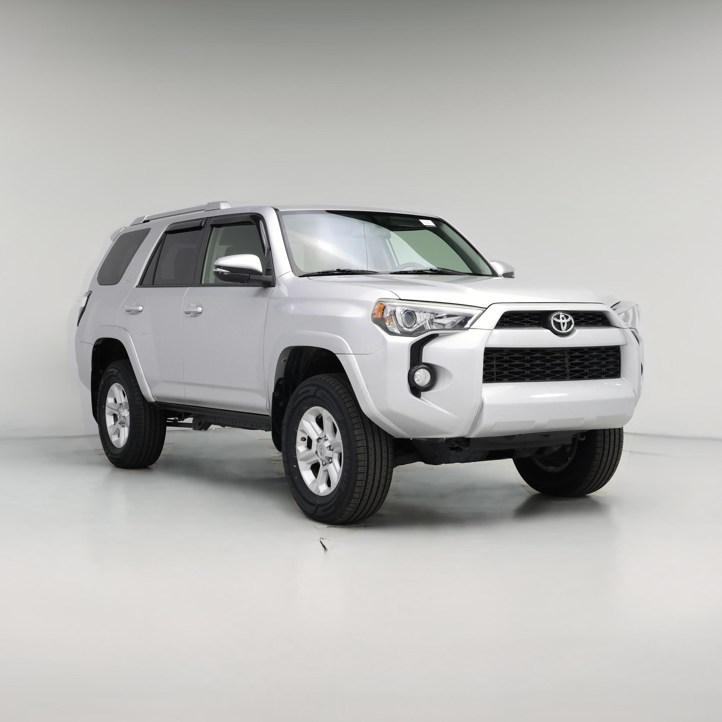 Thumbnail: 2016 Toyota 4Runner - 1