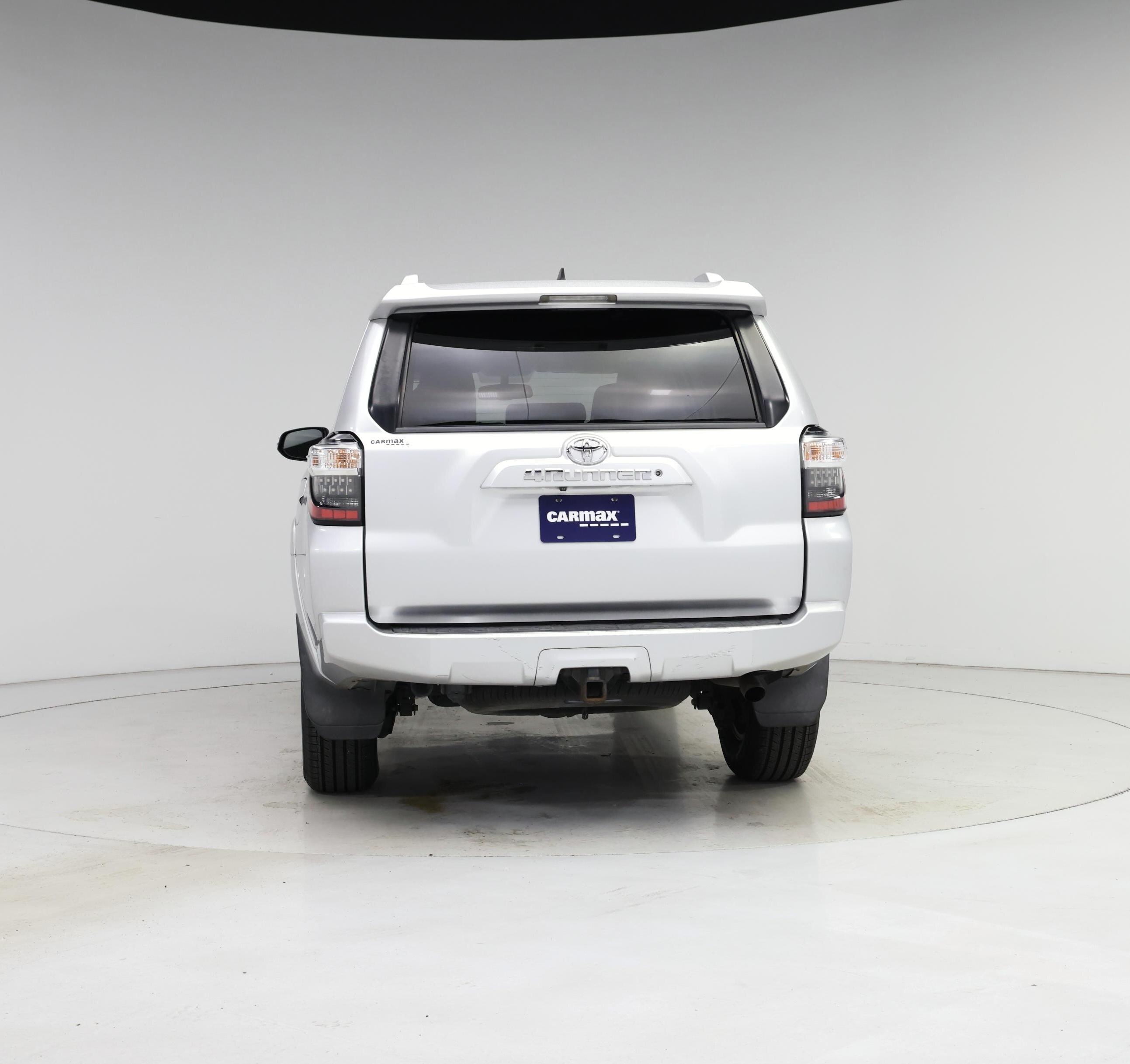 Thumbnail: 2016 Toyota 4Runner - 6