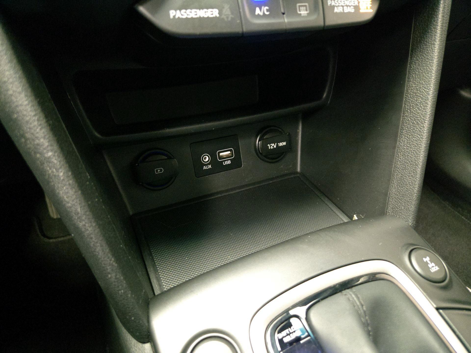 Thumbnail: 2019 Hyundai Kona - 18