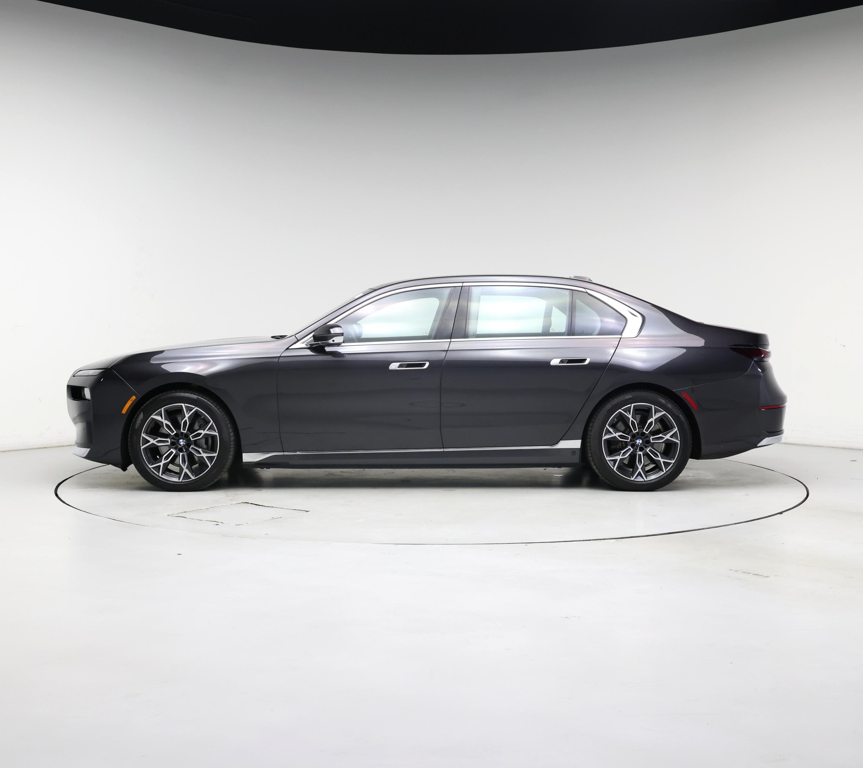 Thumbnail: 2023 BMW i7 - 3