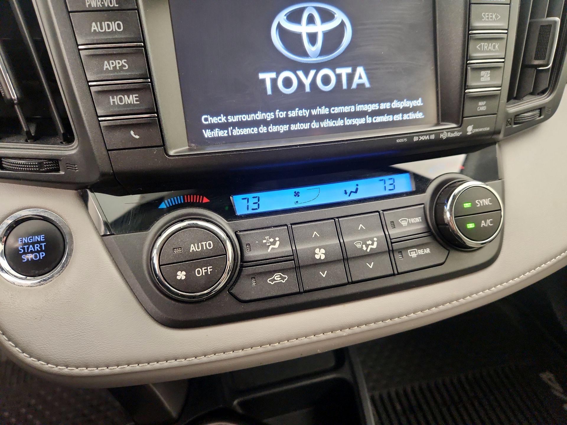 Thumbnail: 2018 Toyota RAV4 - 17