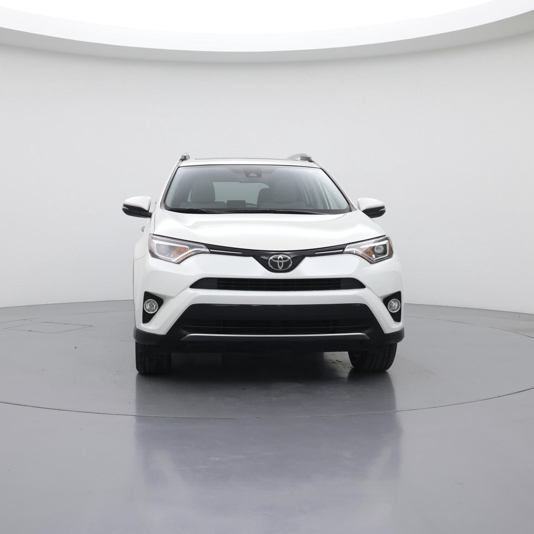 Thumbnail: 2018 Toyota RAV4 - 5