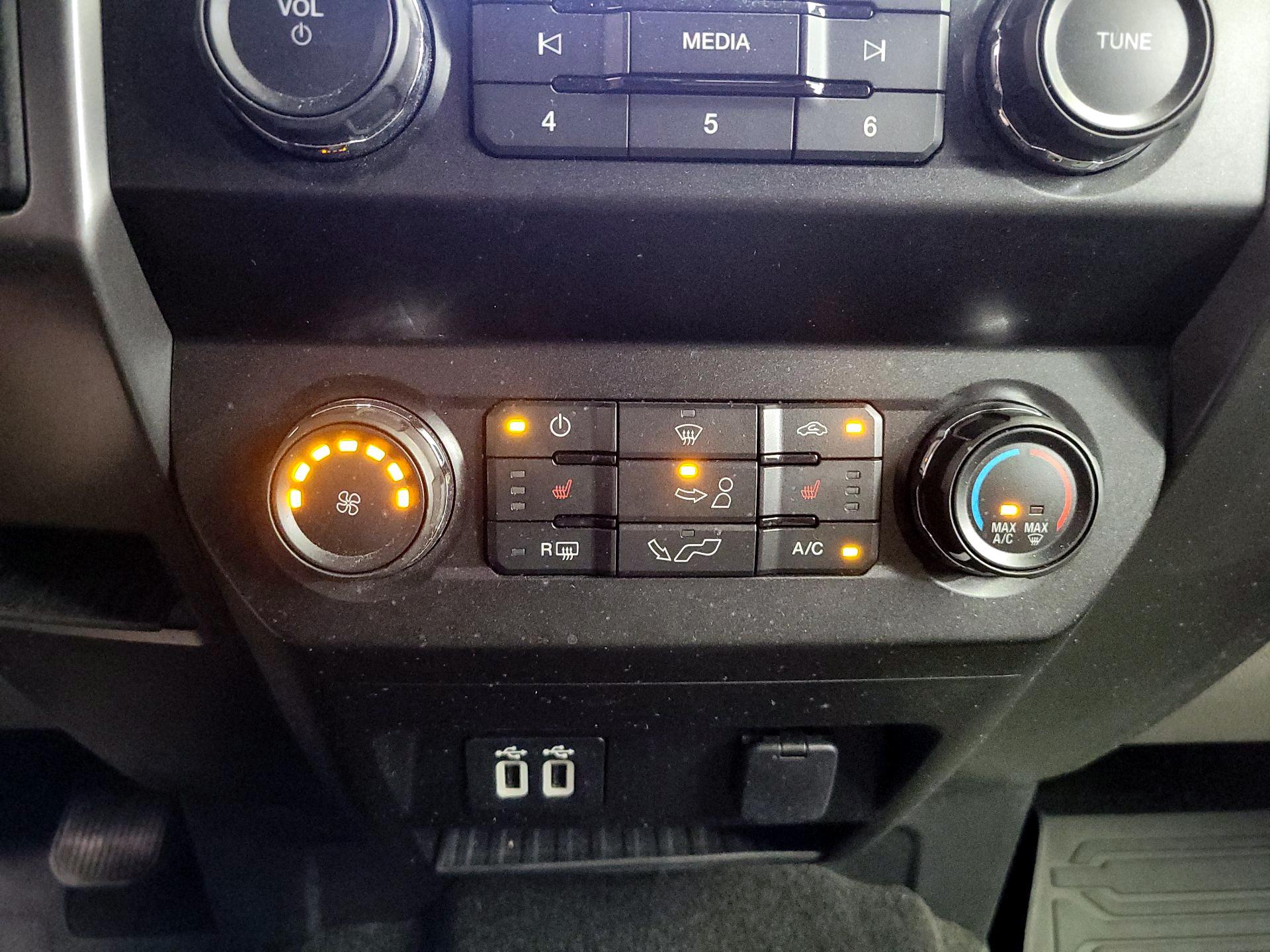 Thumbnail: 2019 Ford F-150 - 17