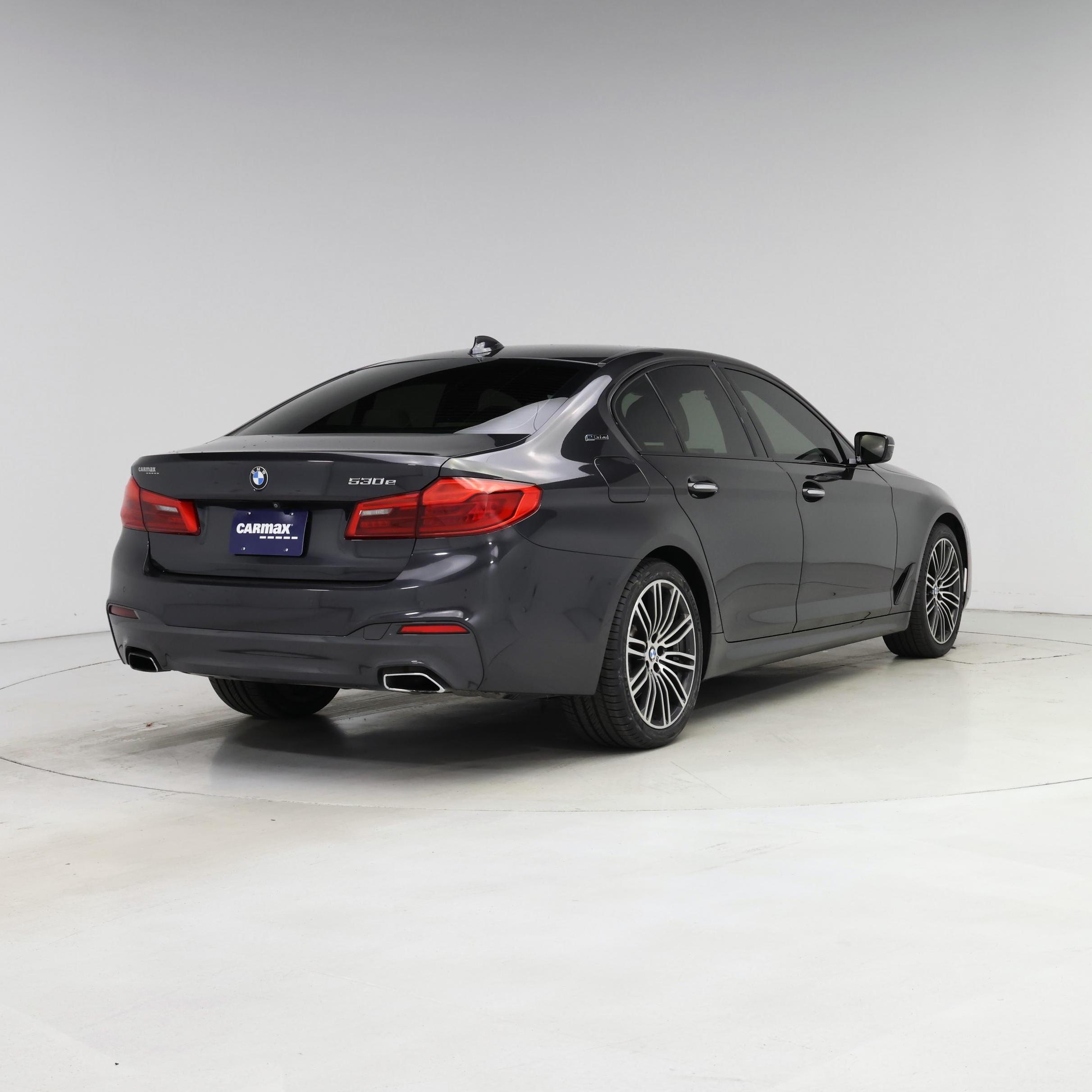 Thumbnail: 2018 BMW 5 Series - 8