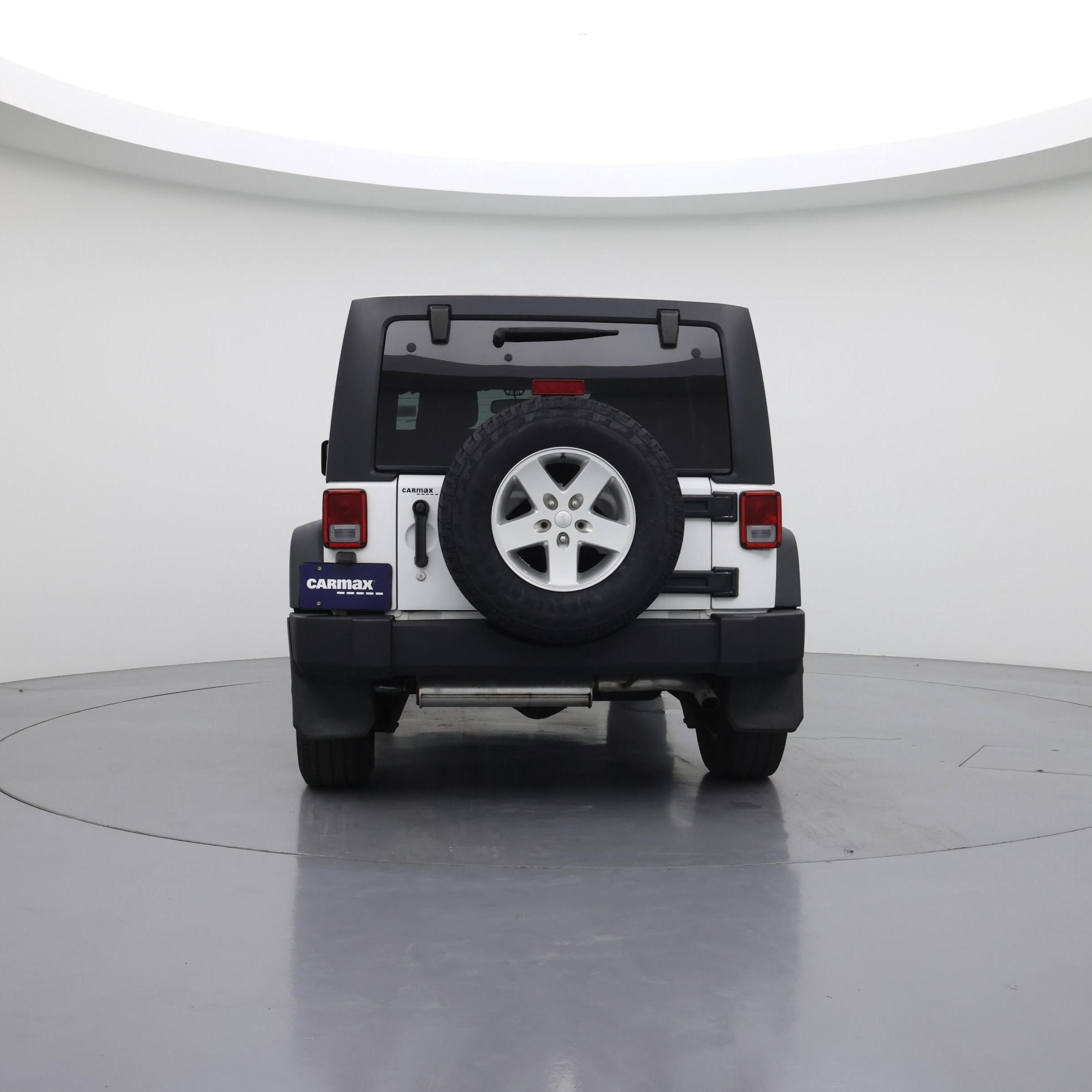 Thumbnail: 2015 Jeep Wrangler - 6