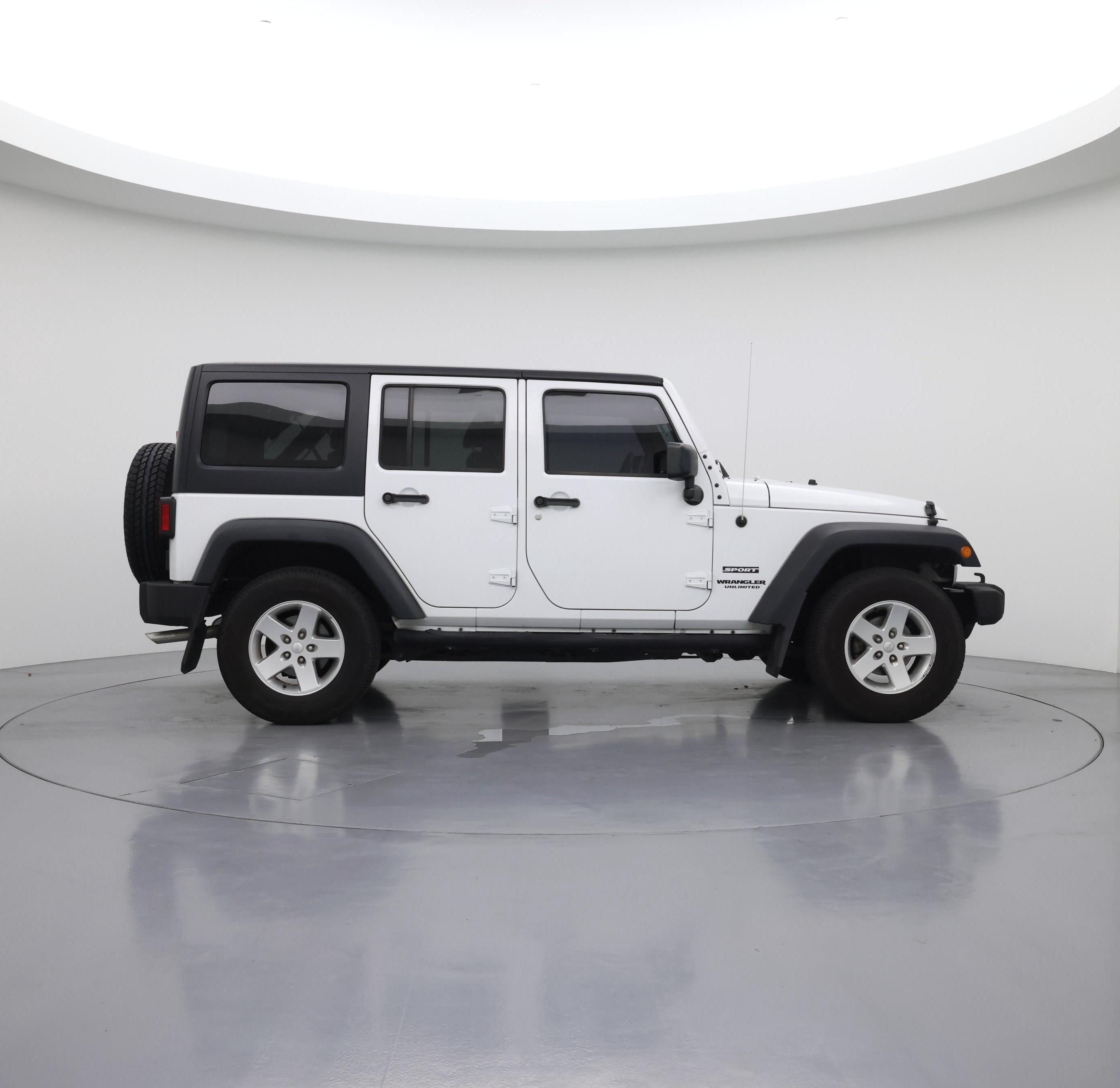 Thumbnail: 2015 Jeep Wrangler - 7