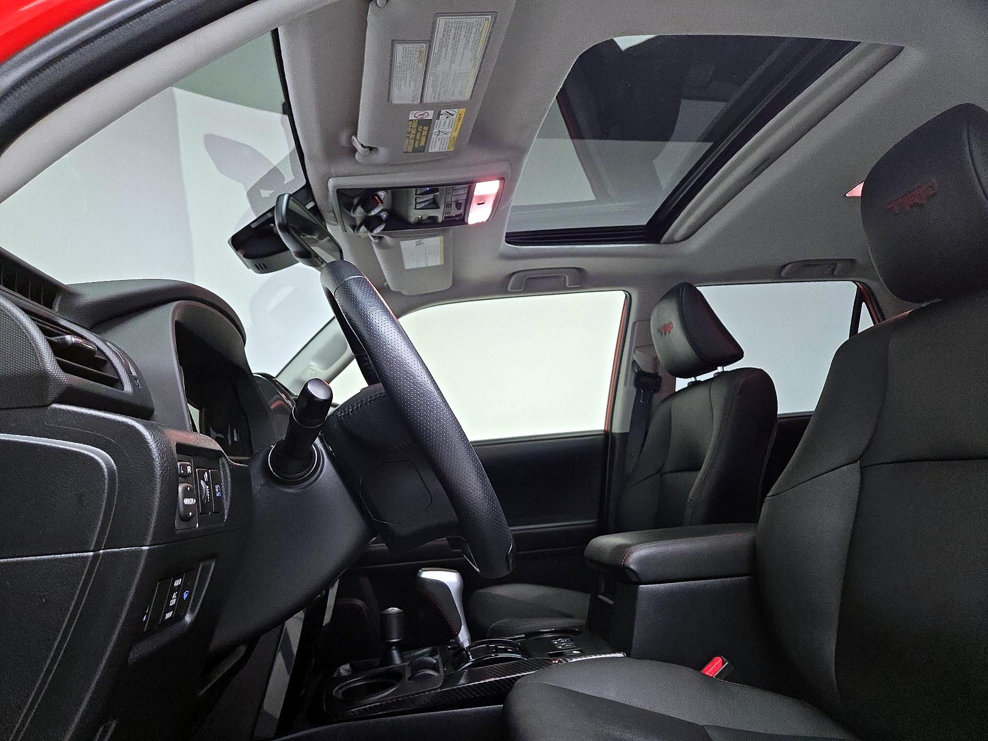 Thumbnail: 2023 Toyota 4Runner - 20