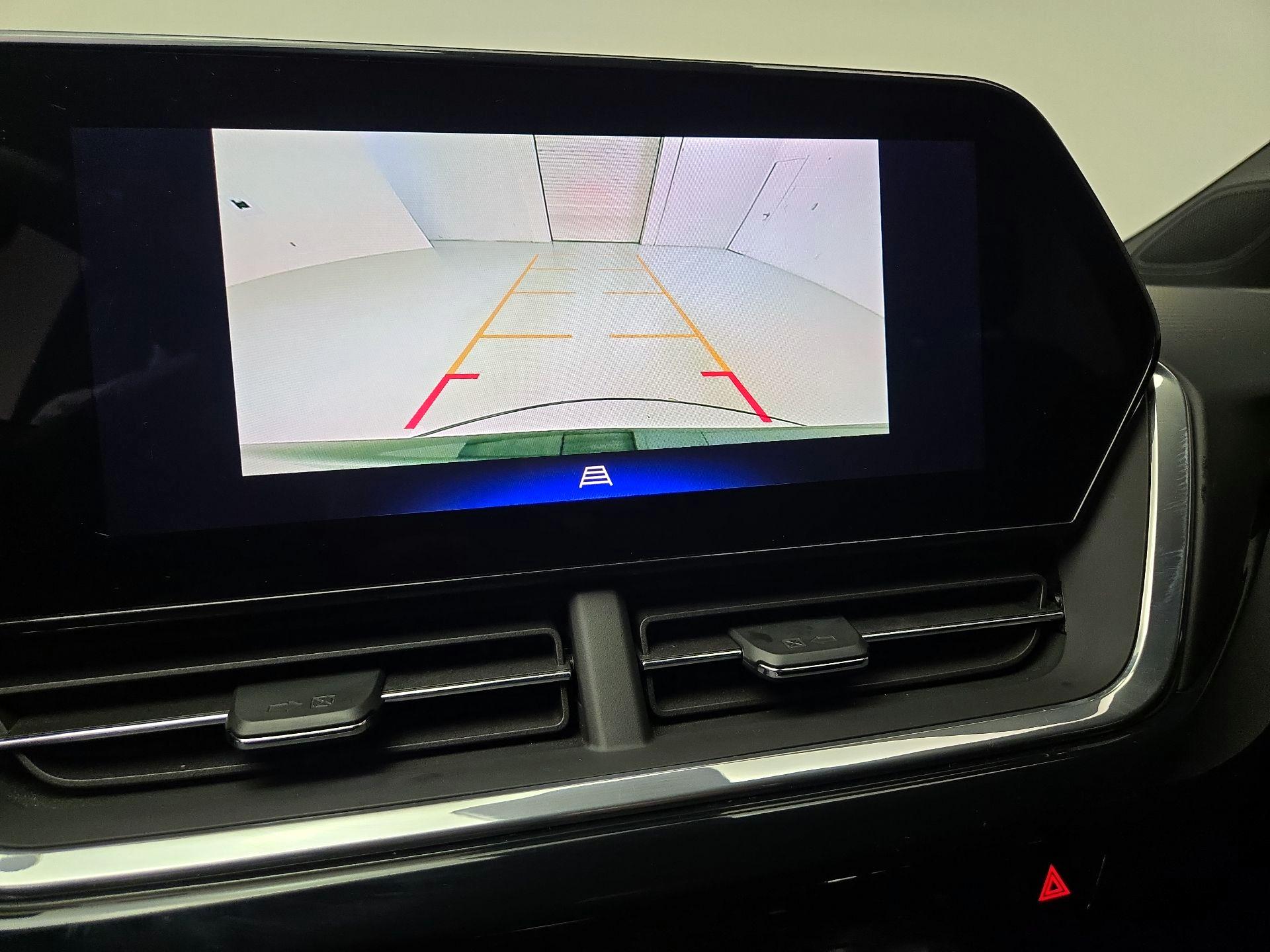 Thumbnail: 2024 Chevrolet Trax - 14