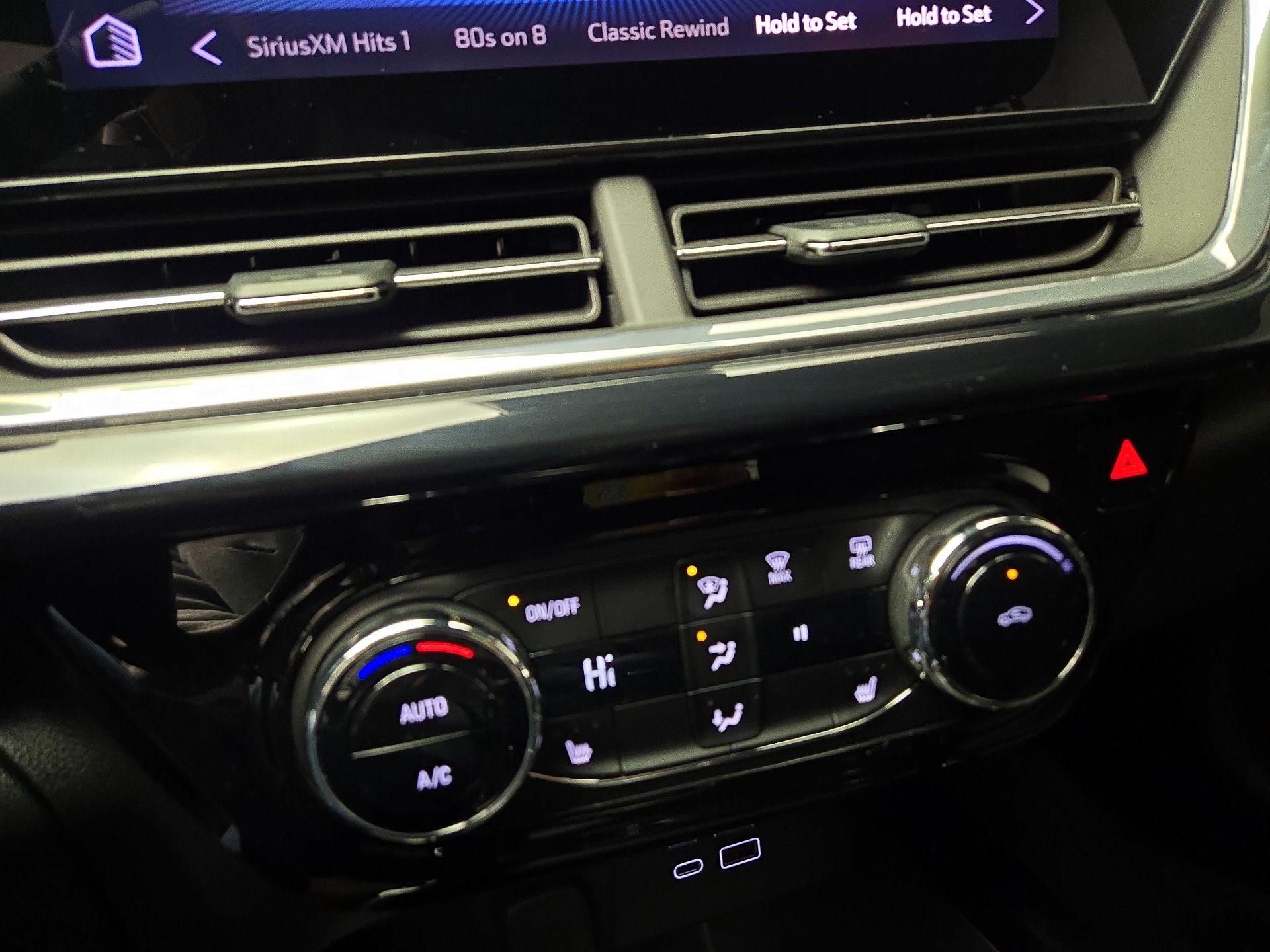 Thumbnail: 2024 Chevrolet Trax - 16