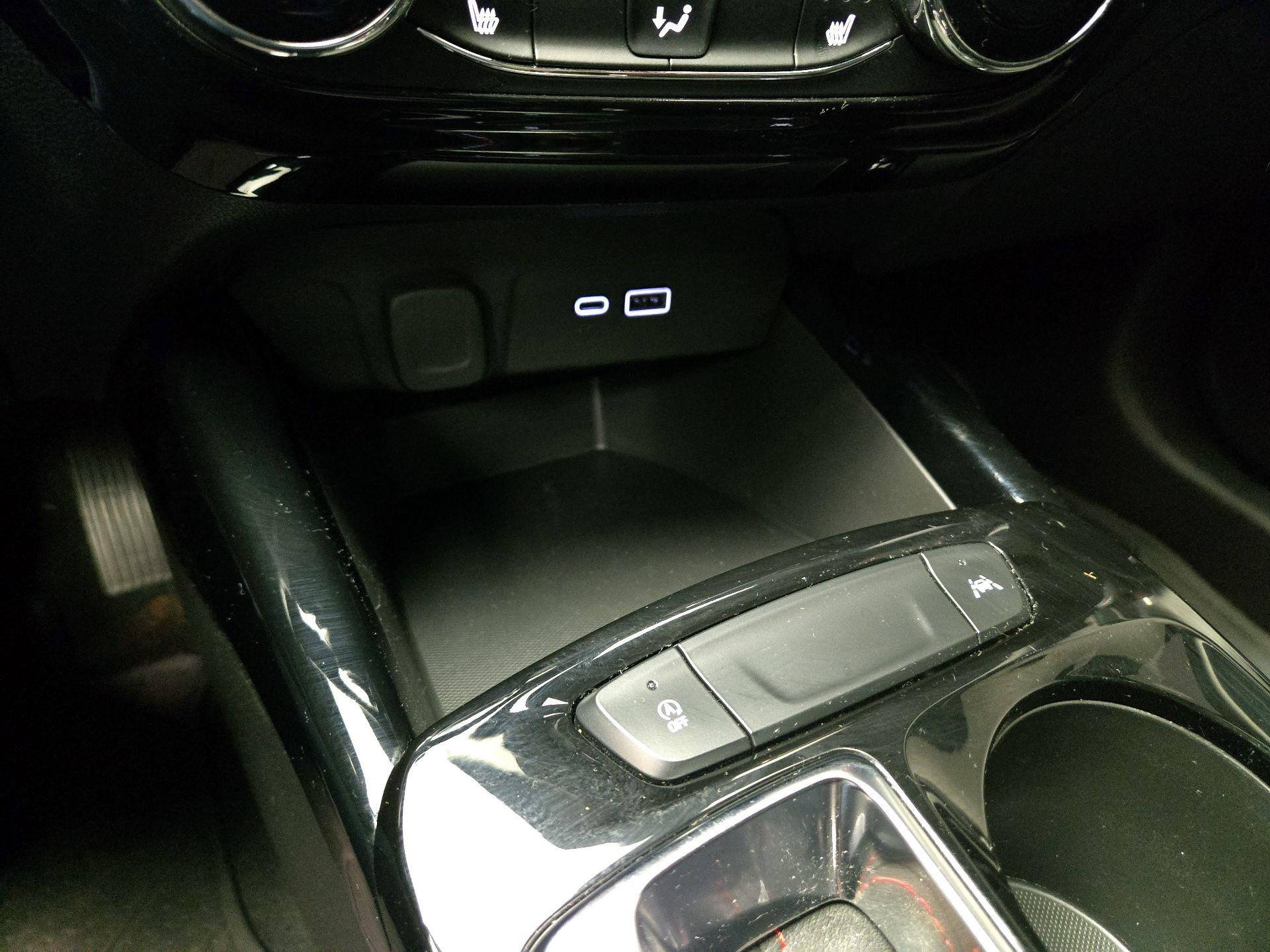 Thumbnail: 2024 Chevrolet Trax - 18