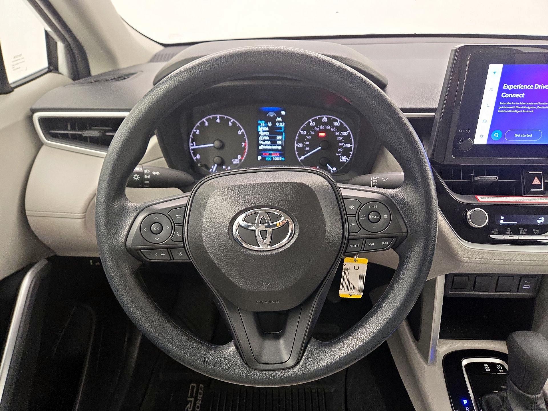 Thumbnail: 2024 Toyota Corolla Cross - 10