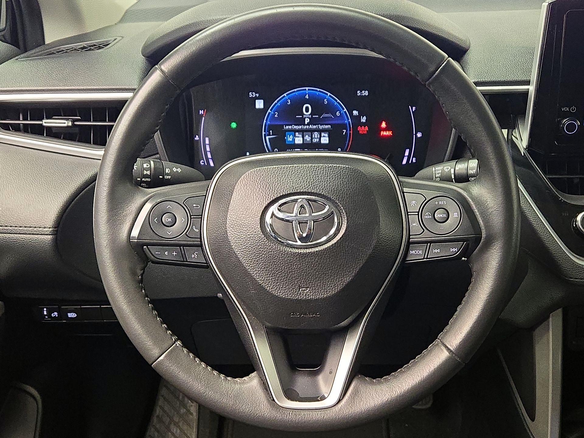 Thumbnail: 2024 Toyota Corolla Cross - 10