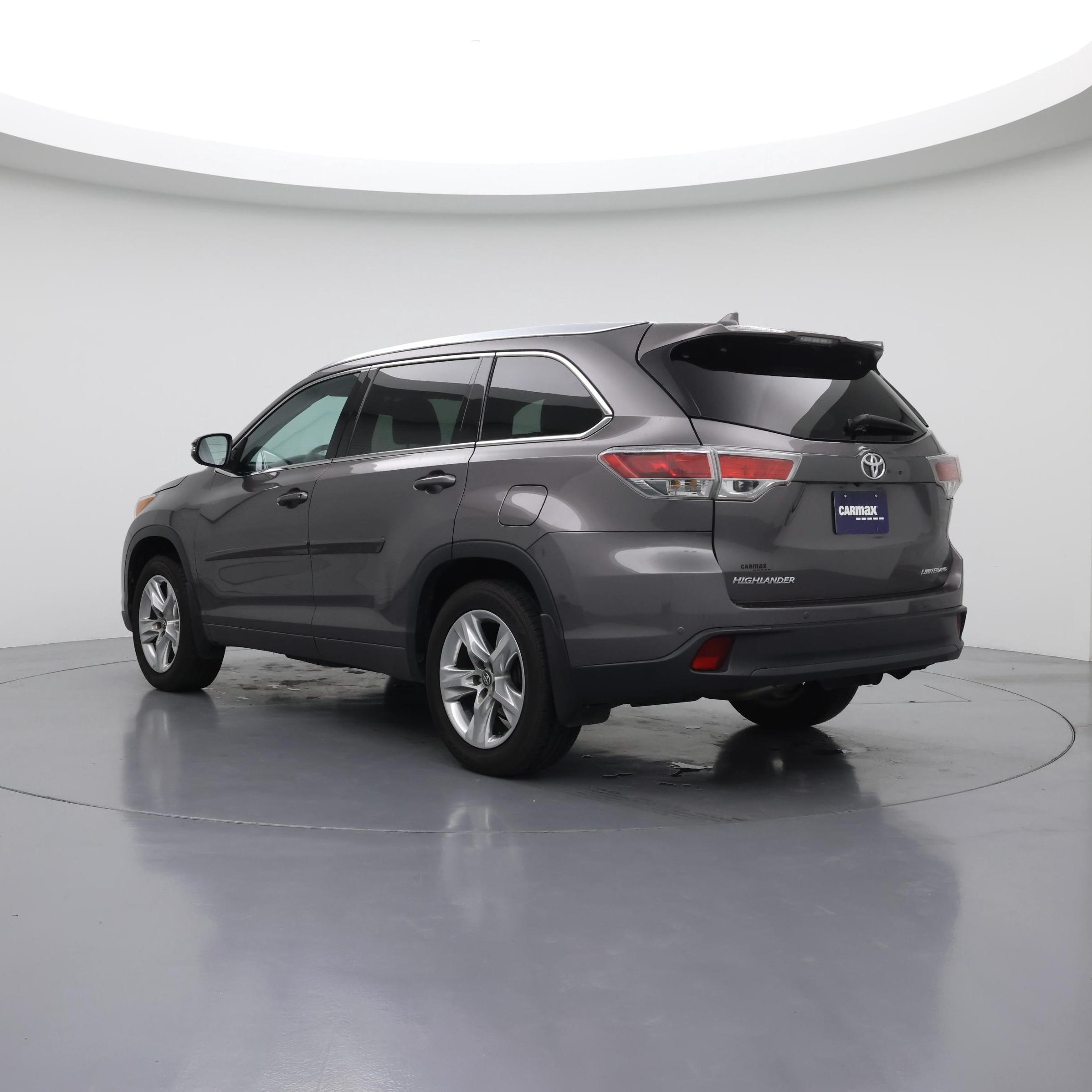 Thumbnail: 2016 Toyota Highlander - 2