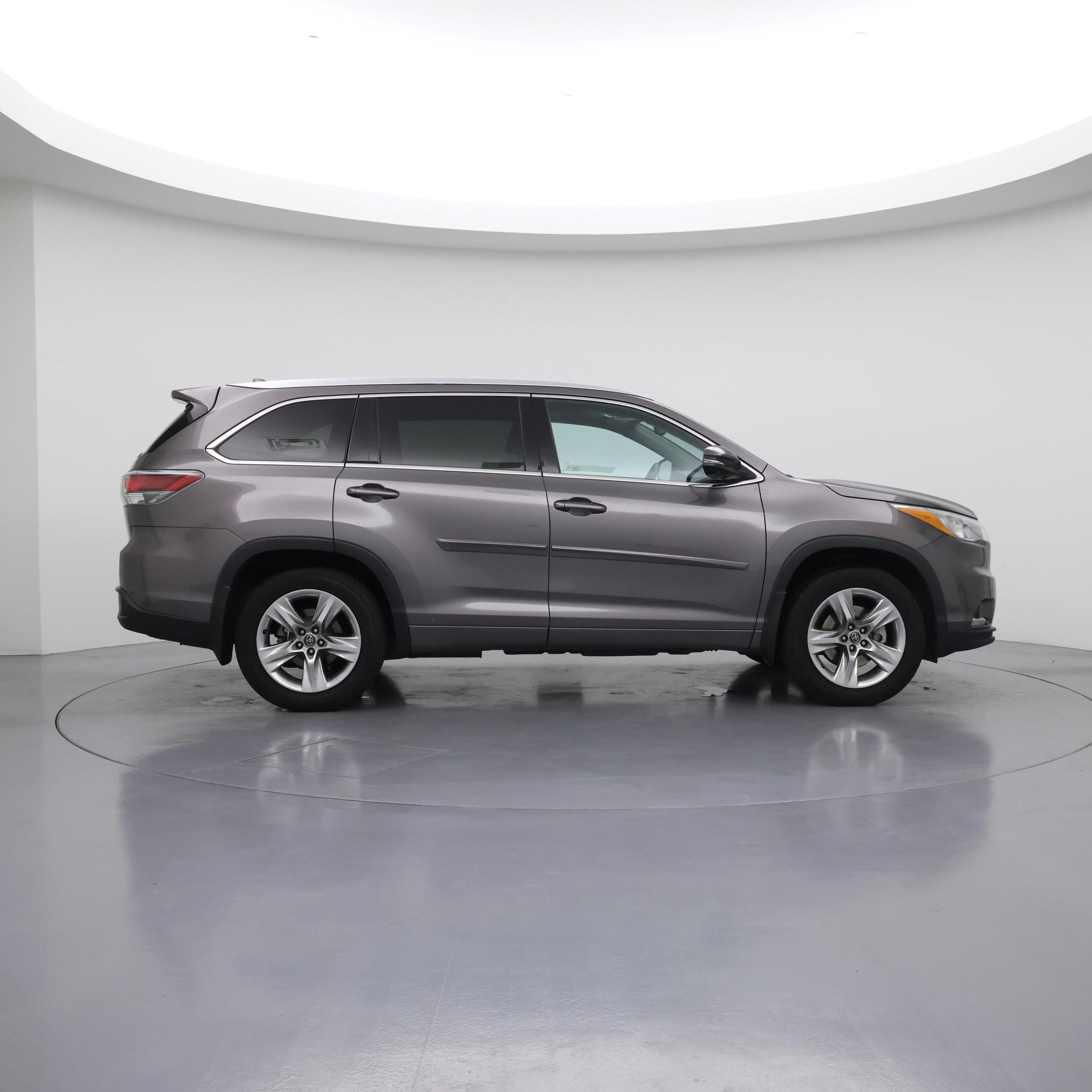 Thumbnail: 2016 Toyota Highlander - 7