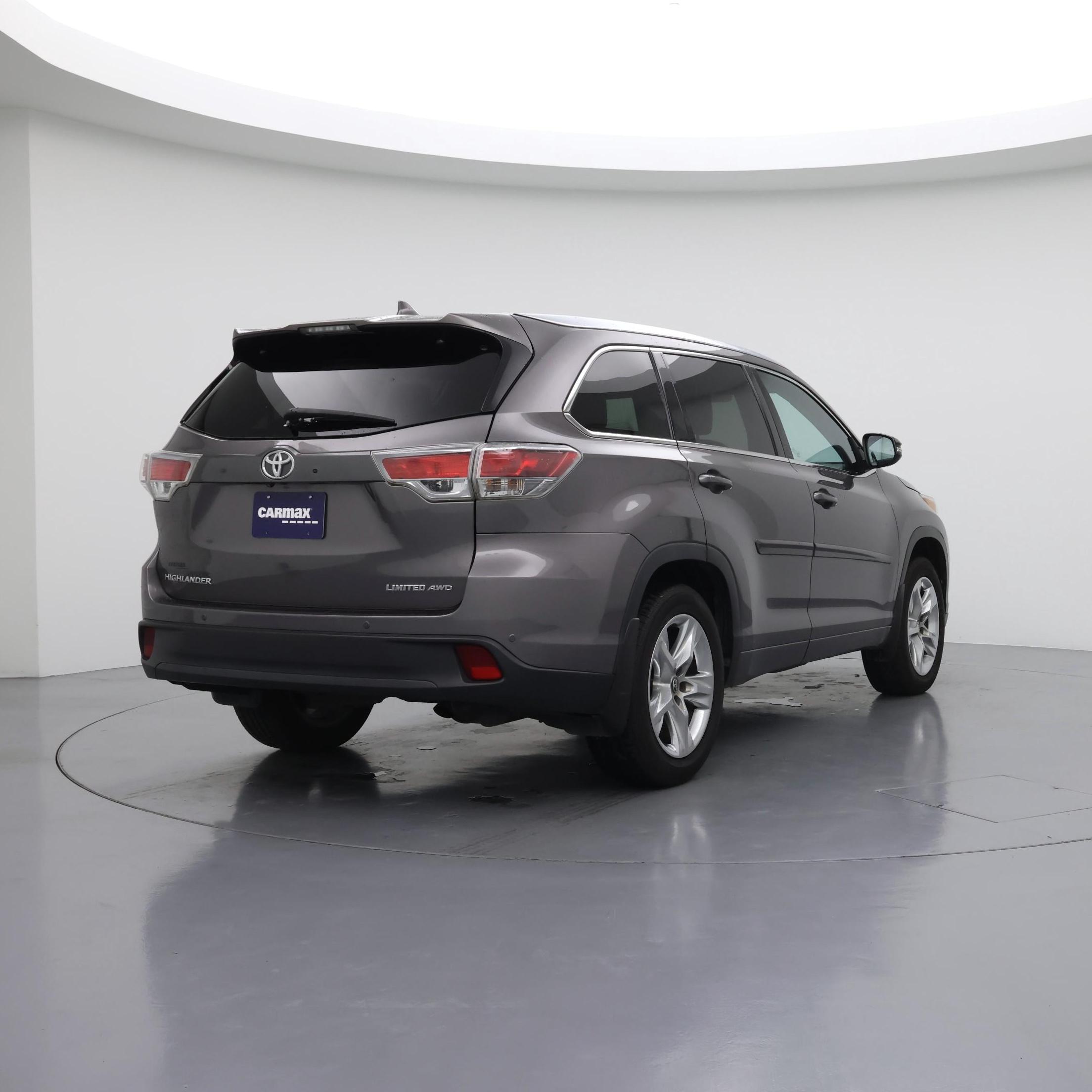 Thumbnail: 2016 Toyota Highlander - 8