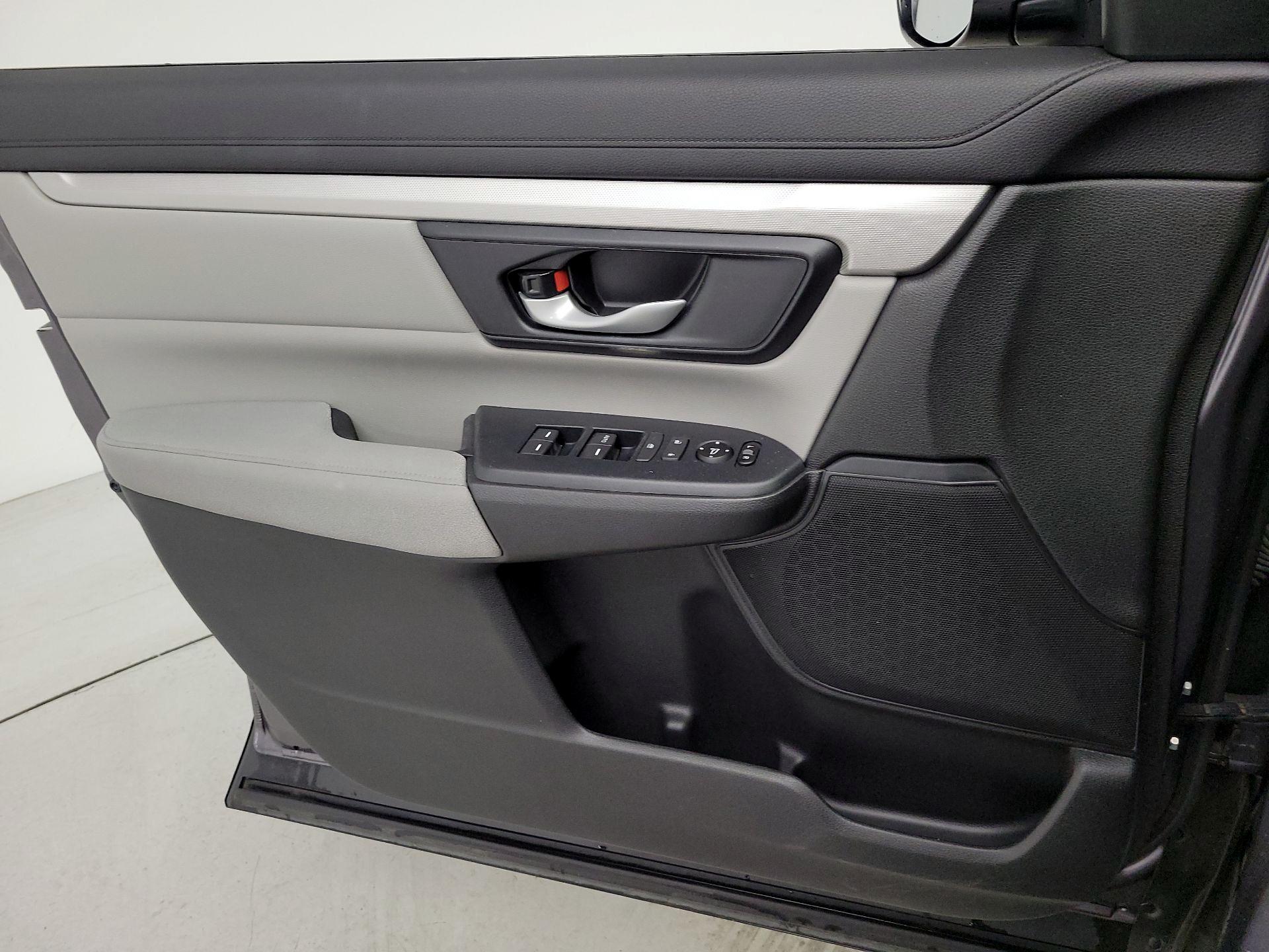 Thumbnail: 2017 Honda CR-V - 12