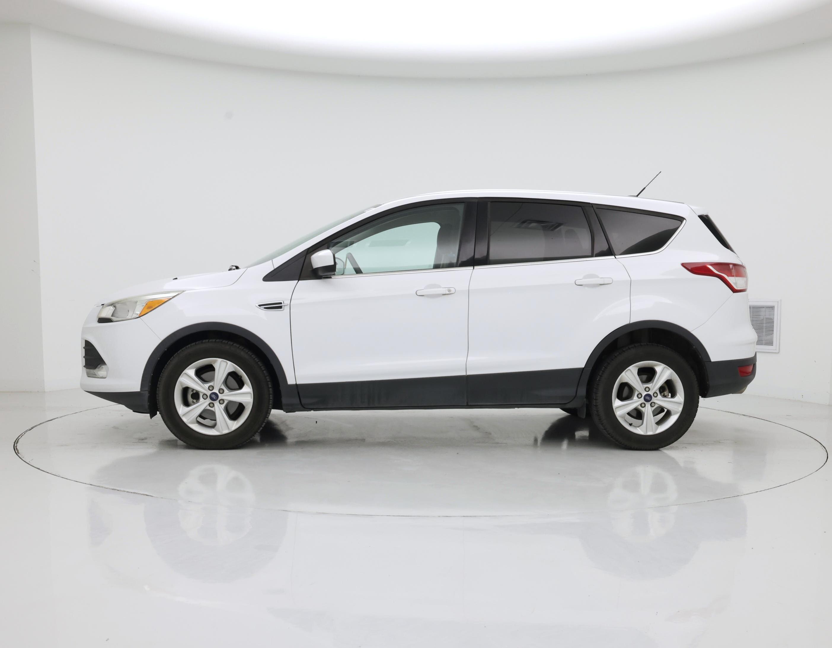 Thumbnail: 2016 Ford Escape - 3