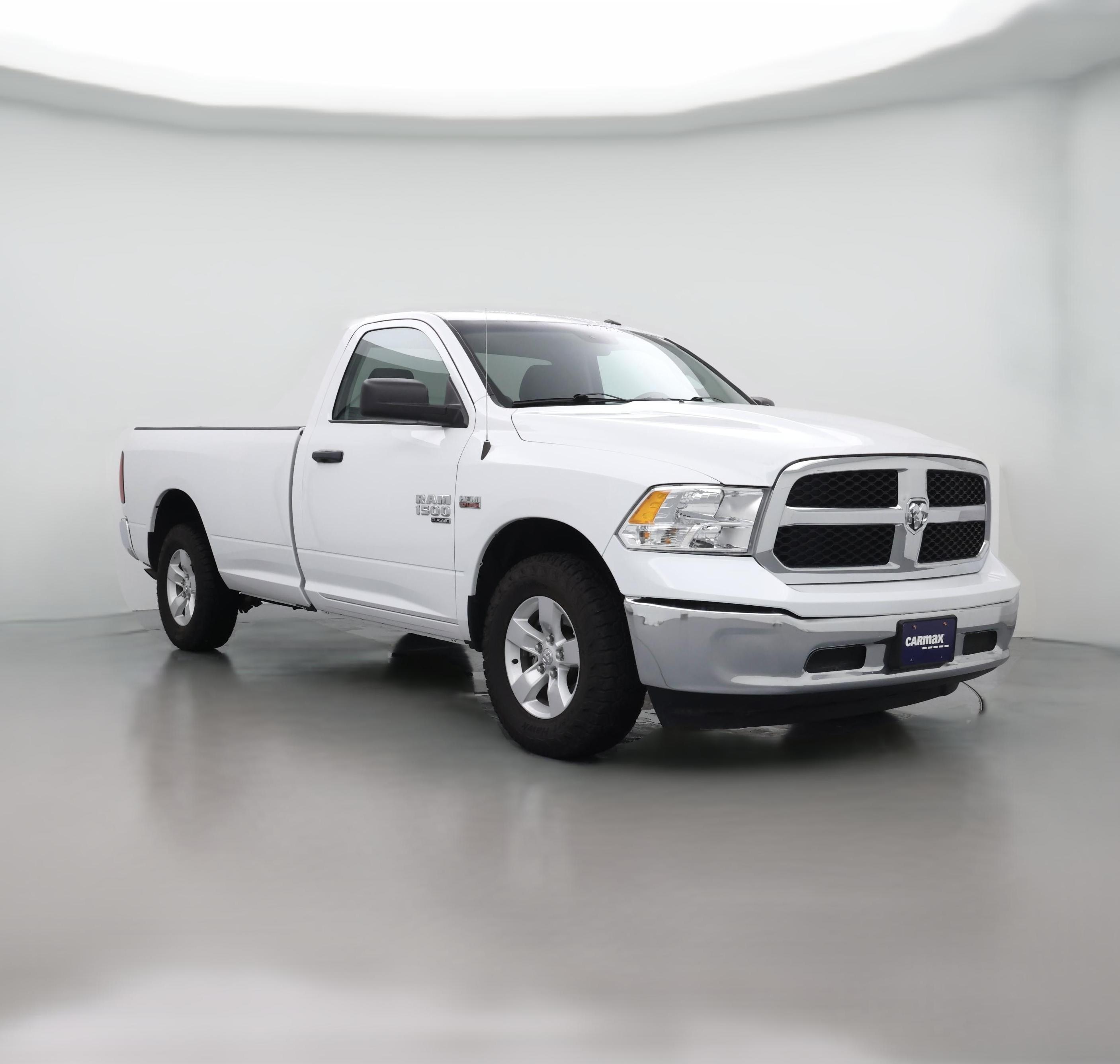 Thumbnail: 2022 RAM 1500 Classic - 1