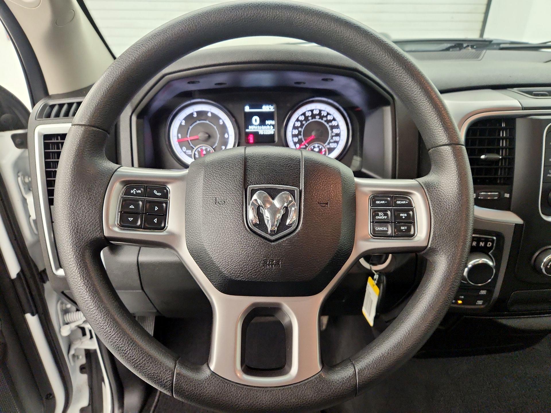 Thumbnail: 2022 RAM 1500 Classic - 10