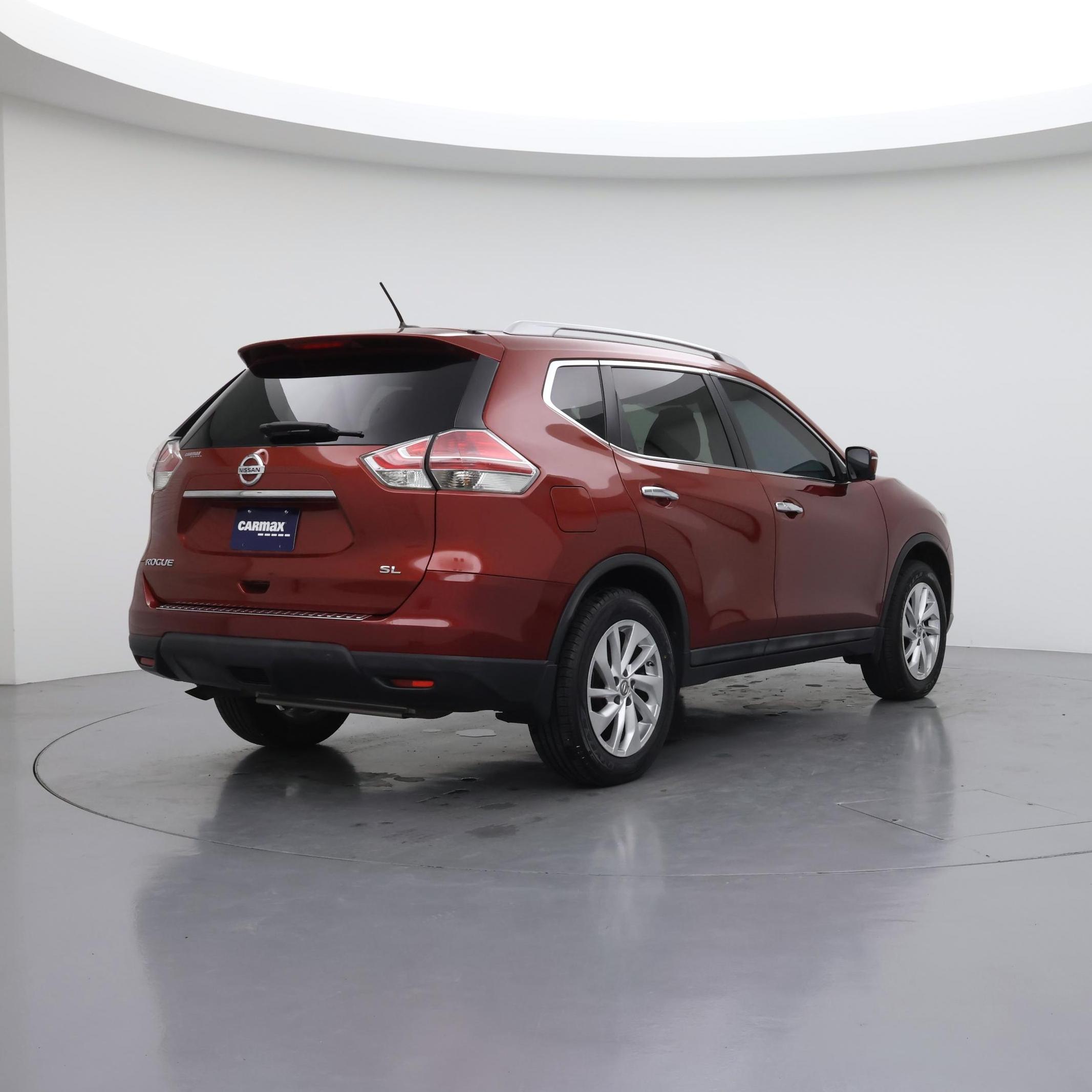Thumbnail: 2015 Nissan Rogue - 8