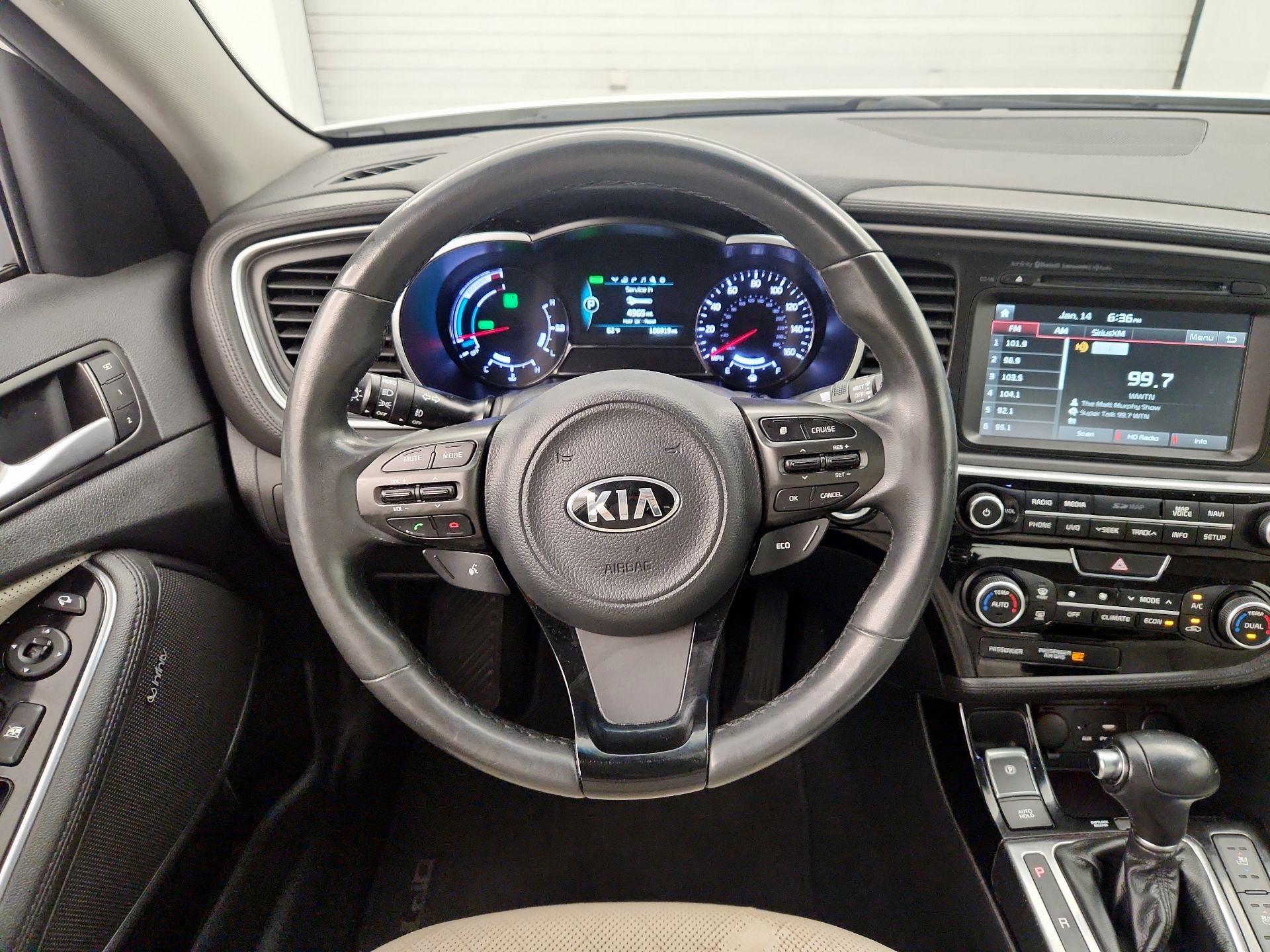 Thumbnail: 2016 Kia Optima - 10