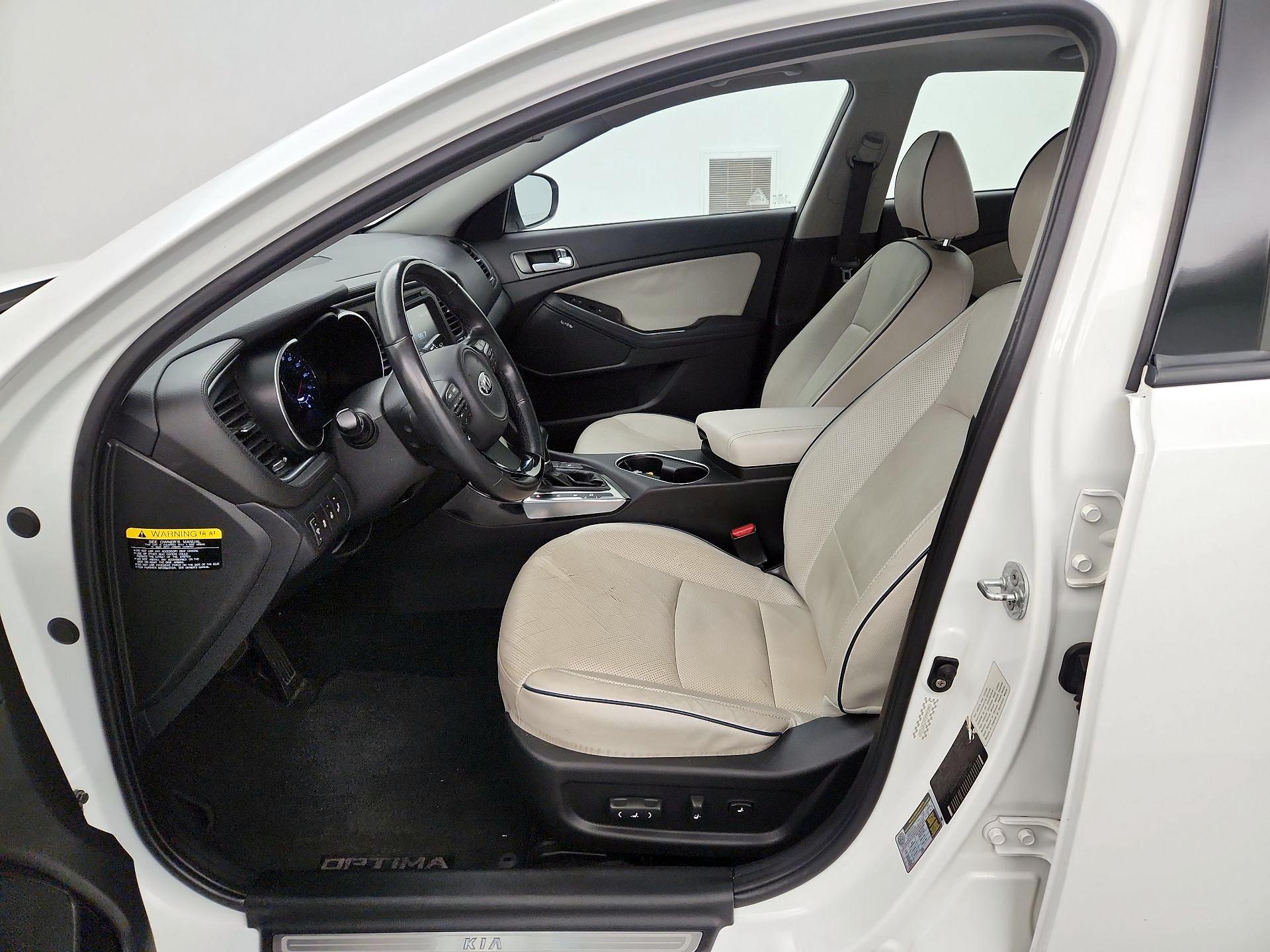 Thumbnail: 2016 Kia Optima - 11