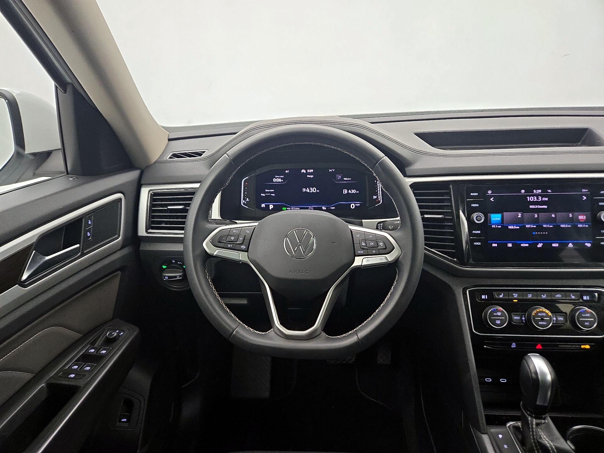 Thumbnail: 2023 Volkswagen Atlas - 10