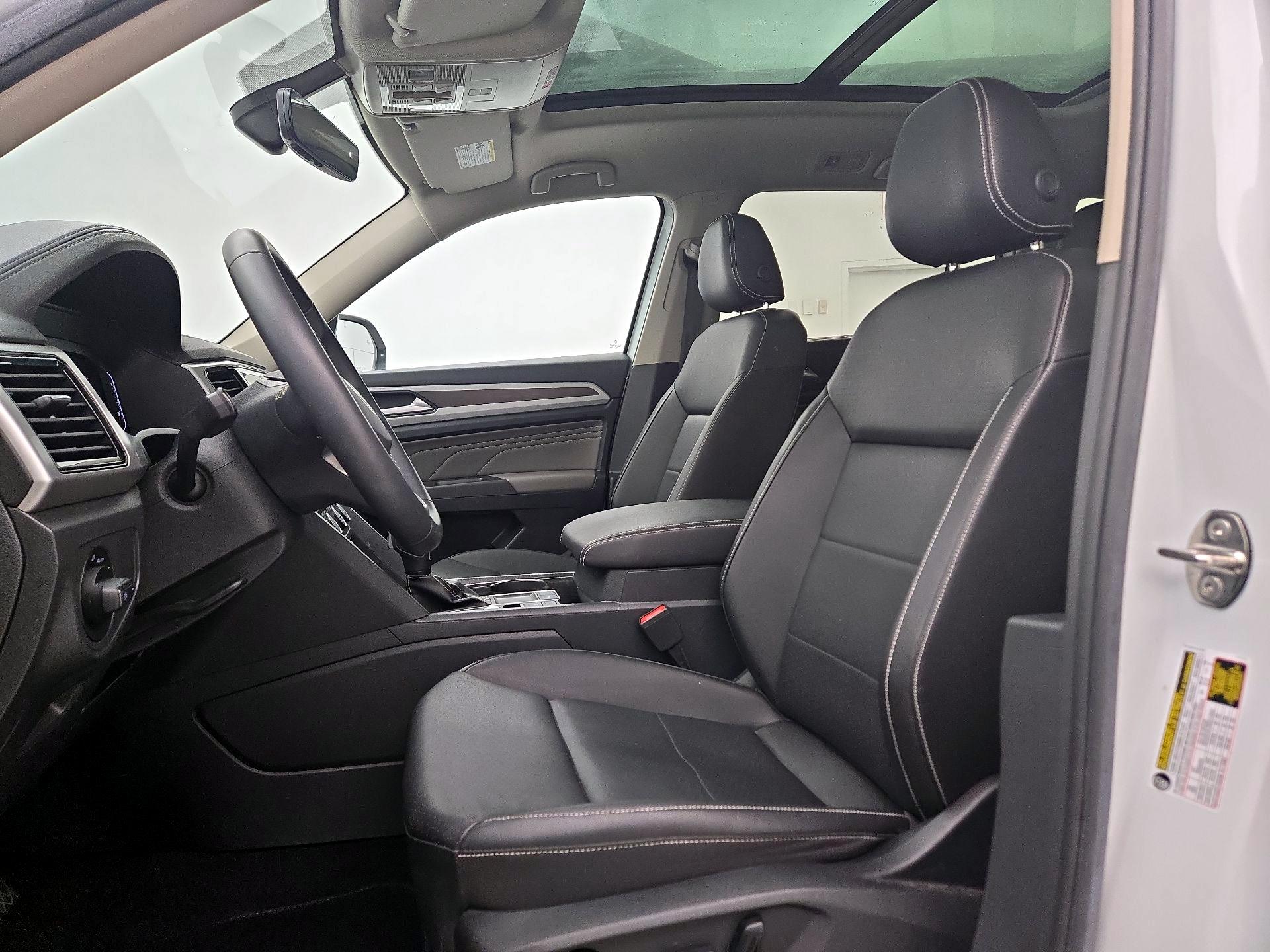 Thumbnail: 2023 Volkswagen Atlas - 11