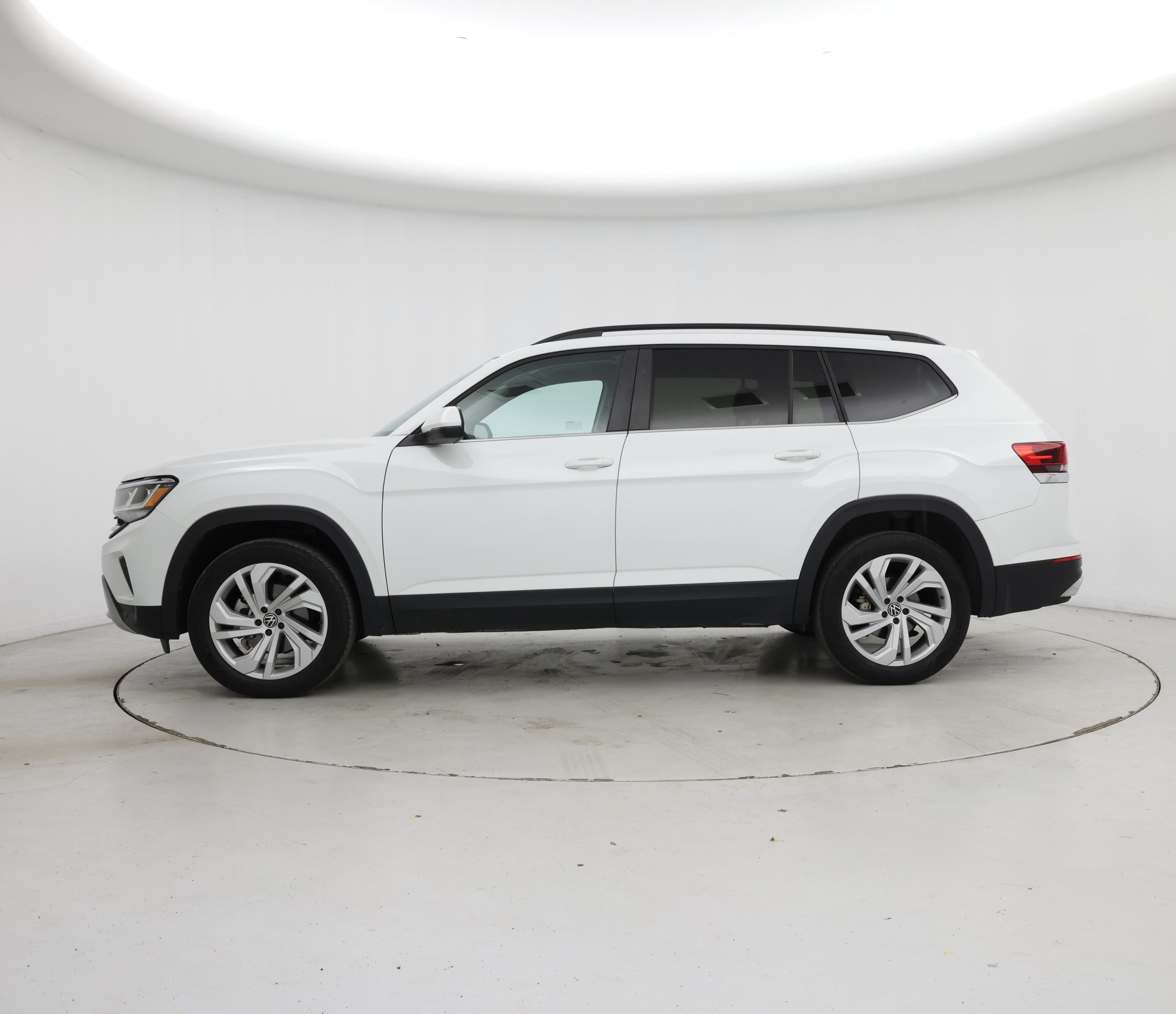 Thumbnail: 2023 Volkswagen Atlas - 3