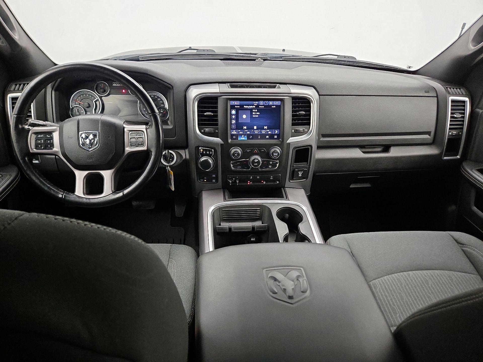 Thumbnail: 2022 RAM 1500 Classic - 9