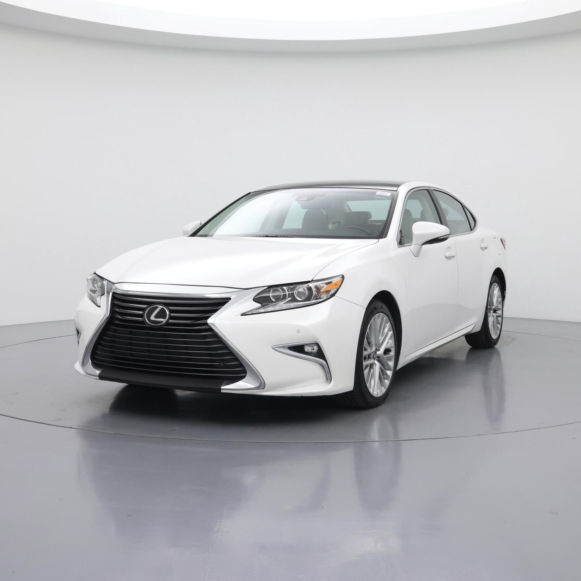 Thumbnail: 2016 Lexus ES - 4