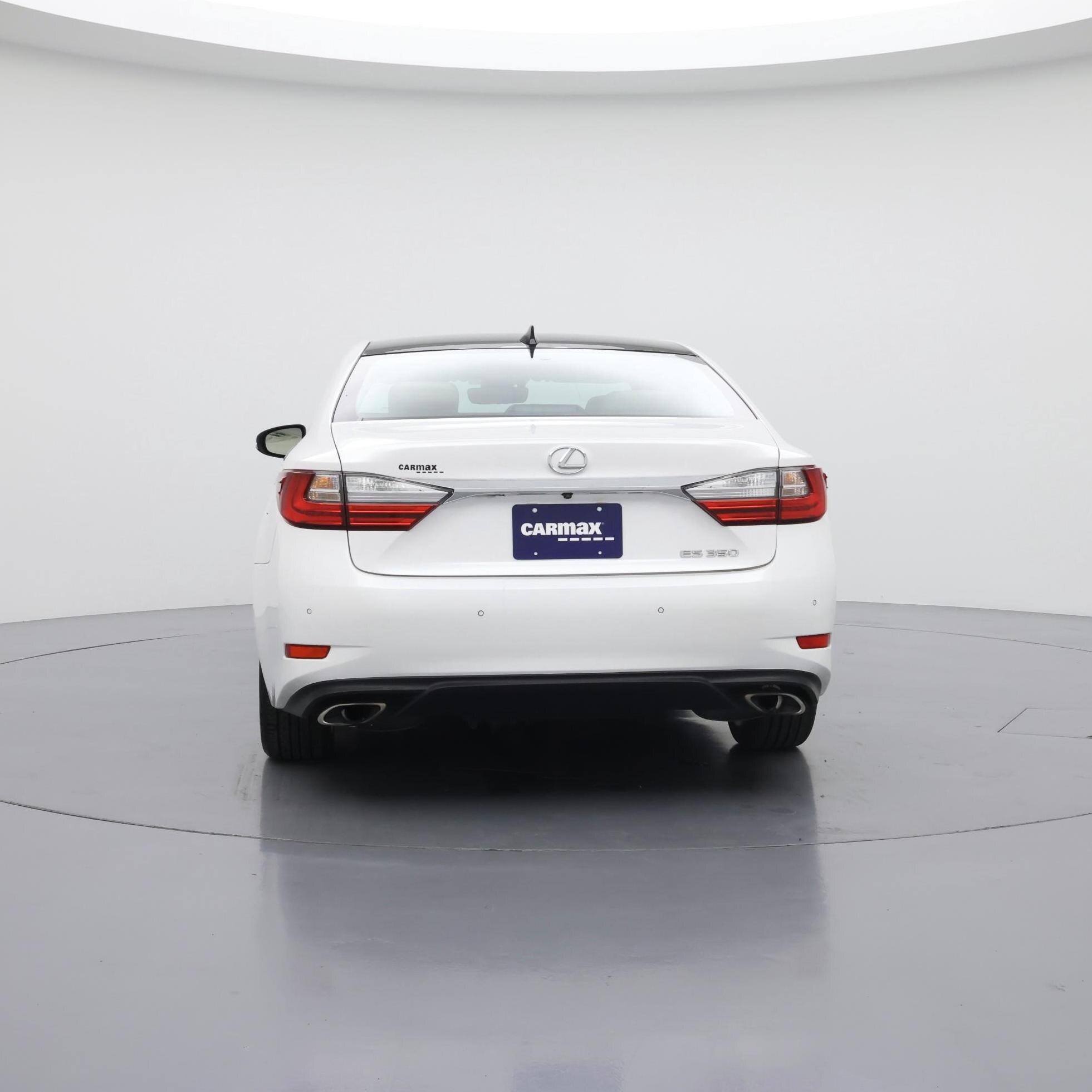 Thumbnail: 2016 Lexus ES - 6