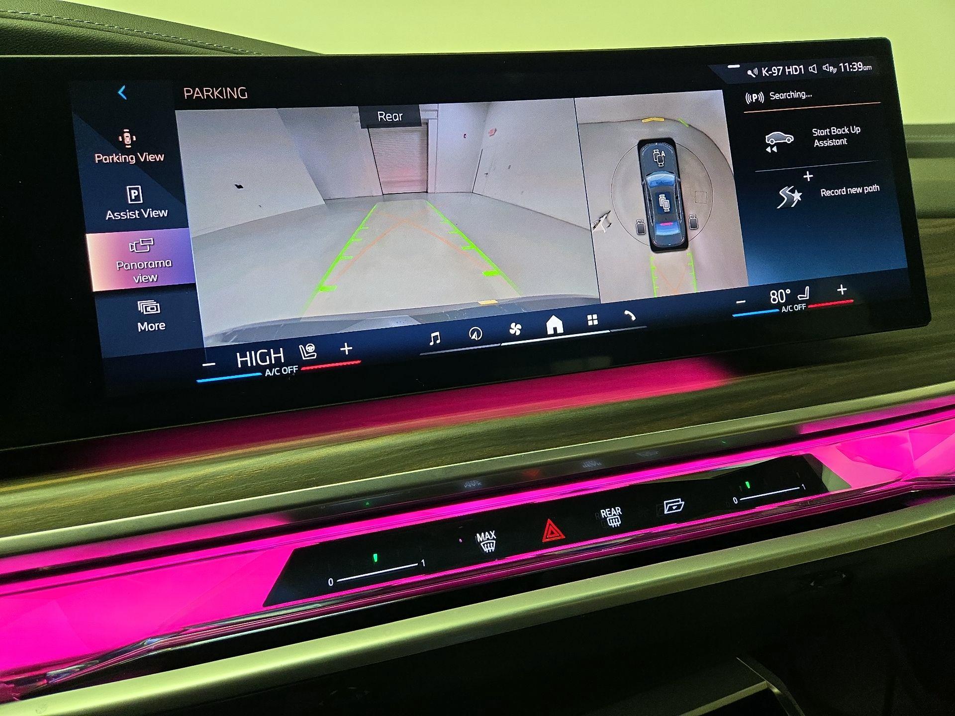 Thumbnail: 2024 BMW i7 - 15