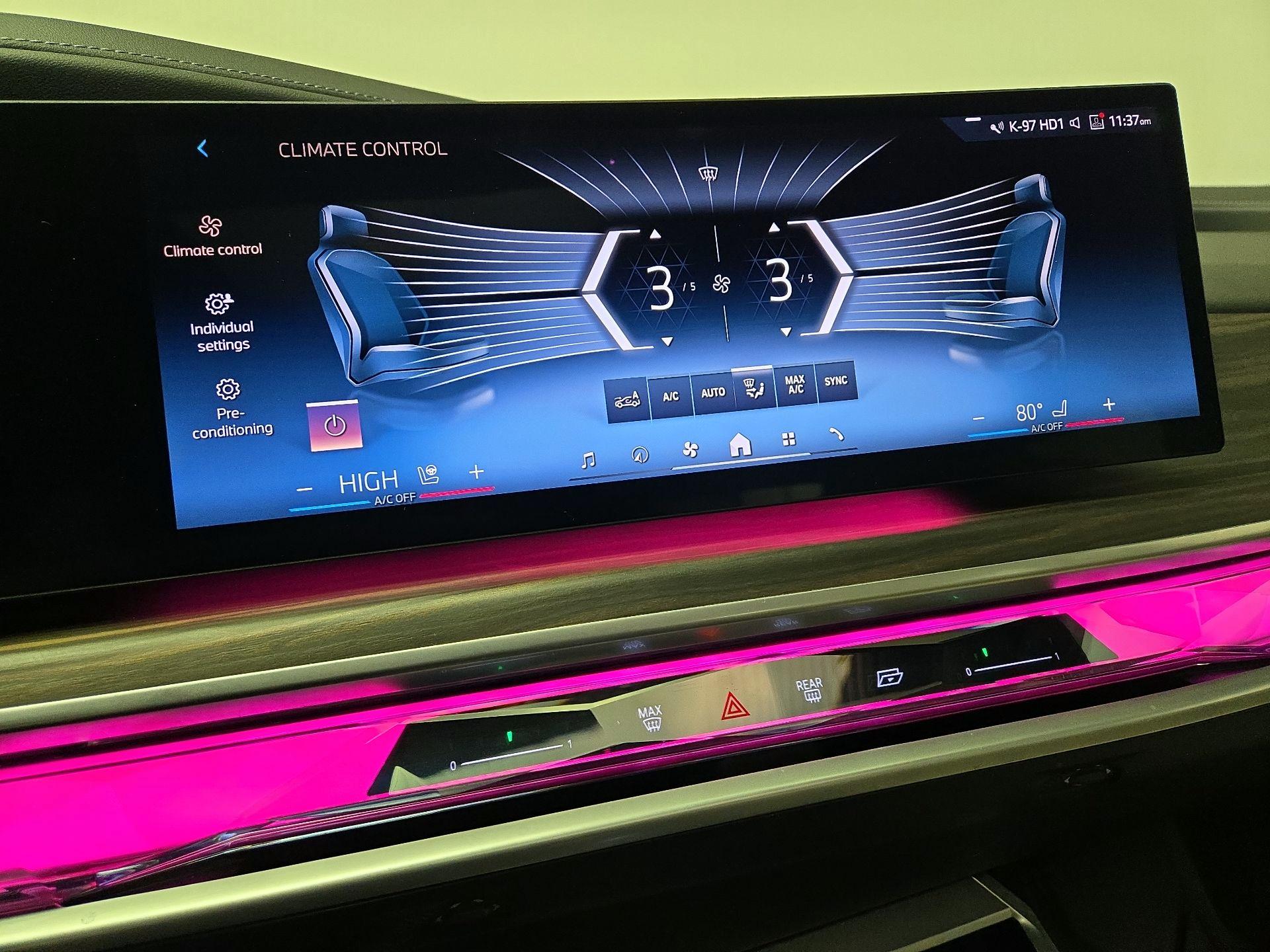 Thumbnail: 2024 BMW i7 - 17