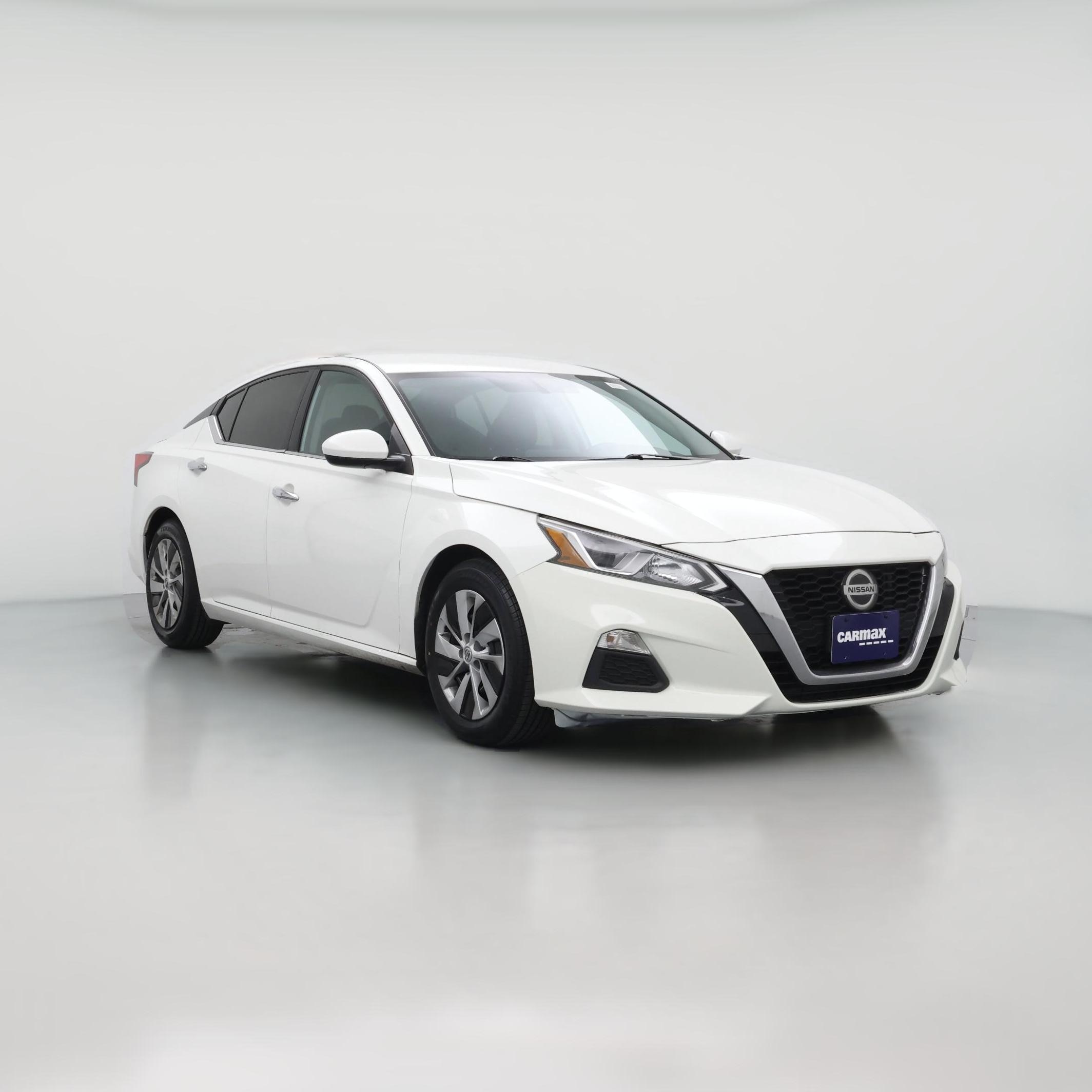 Thumbnail: 2019 Nissan Altima - 1