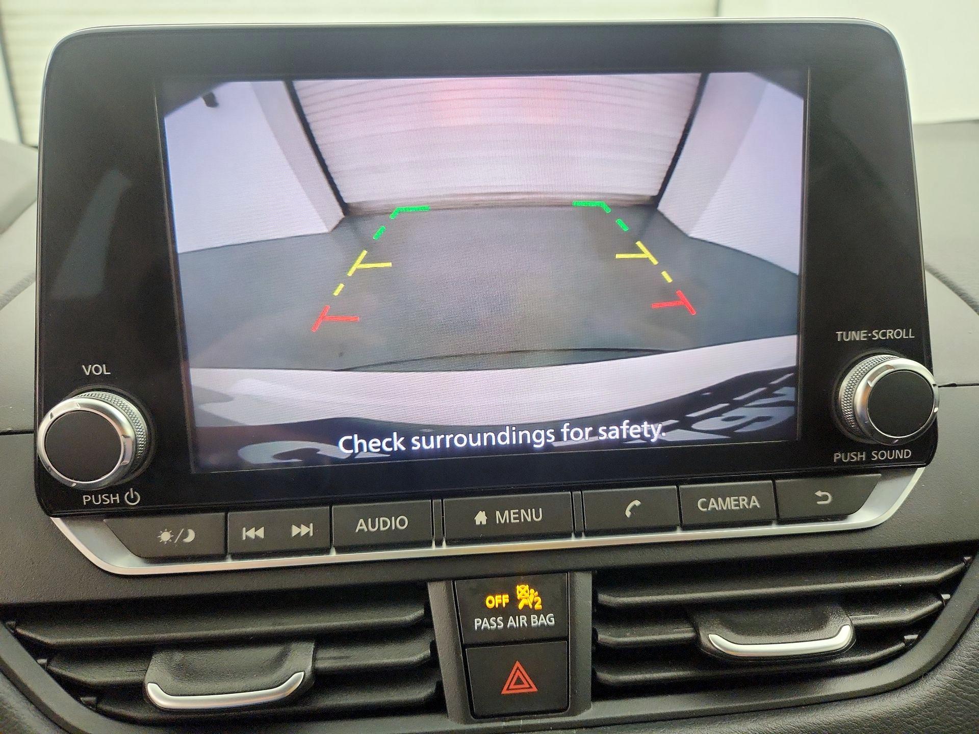 Thumbnail: 2019 Nissan Altima - 14