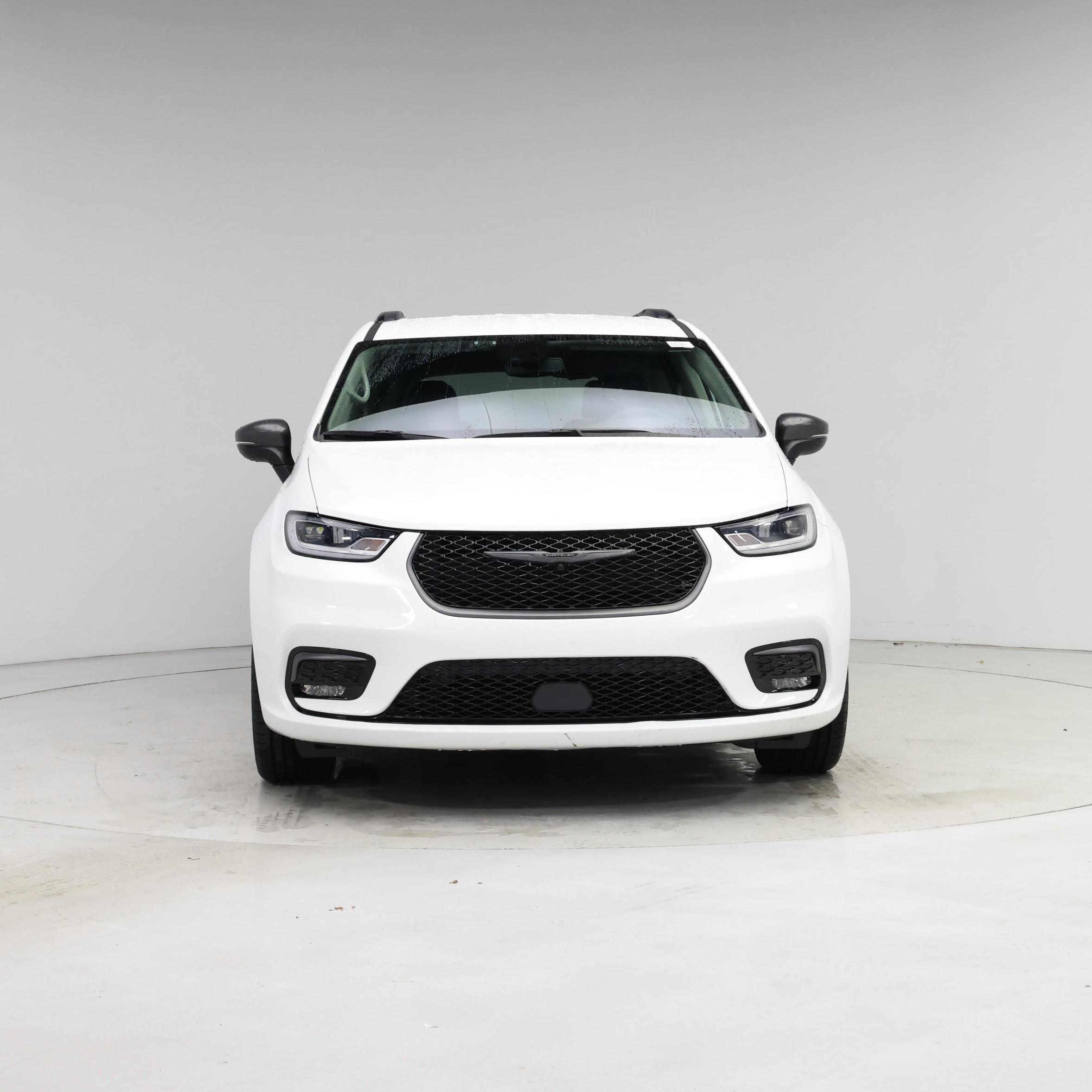 Thumbnail: 2023 Chrysler Pacifica - 5